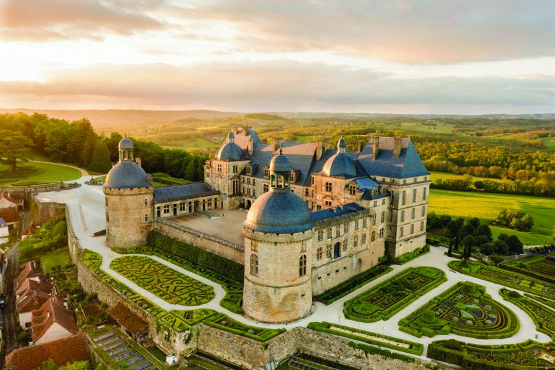 Chateau-de-hautefort-24-001