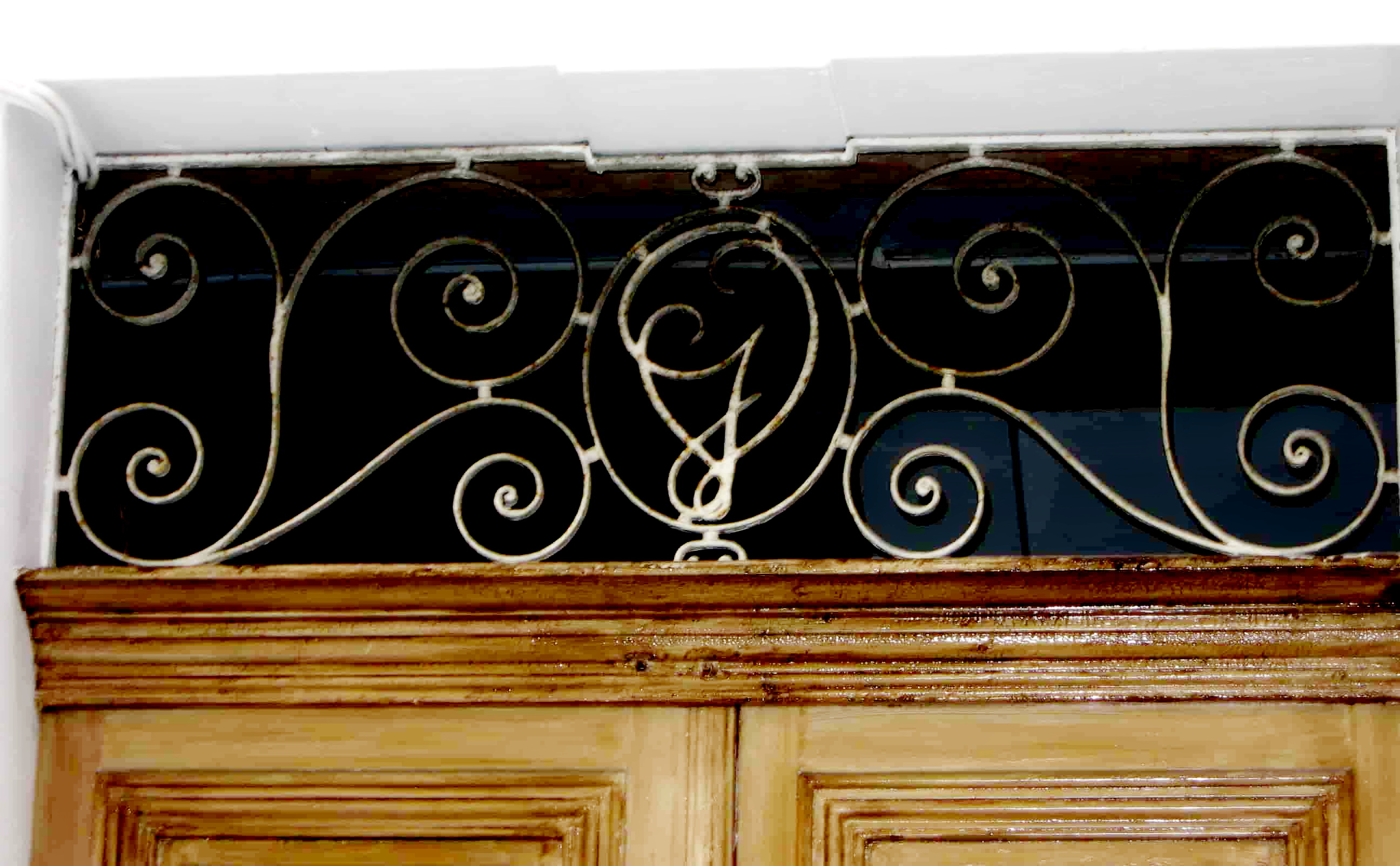 Vandenberg monogramme compress