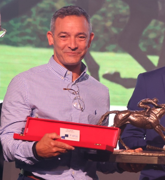 UN GRAND JOCKEY NOUS A QUITTÉS