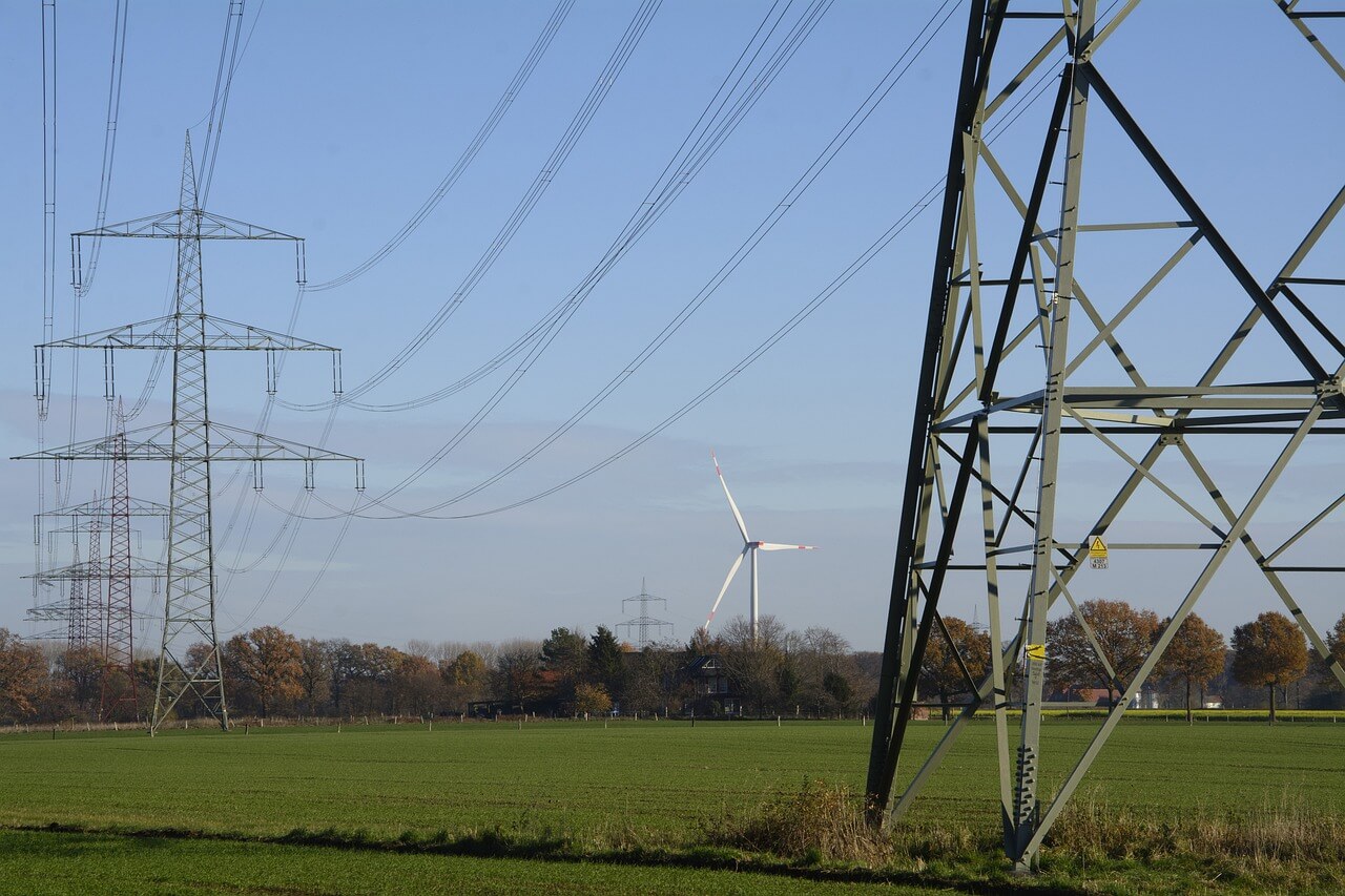Ligne THT (Très Haute Tension).
