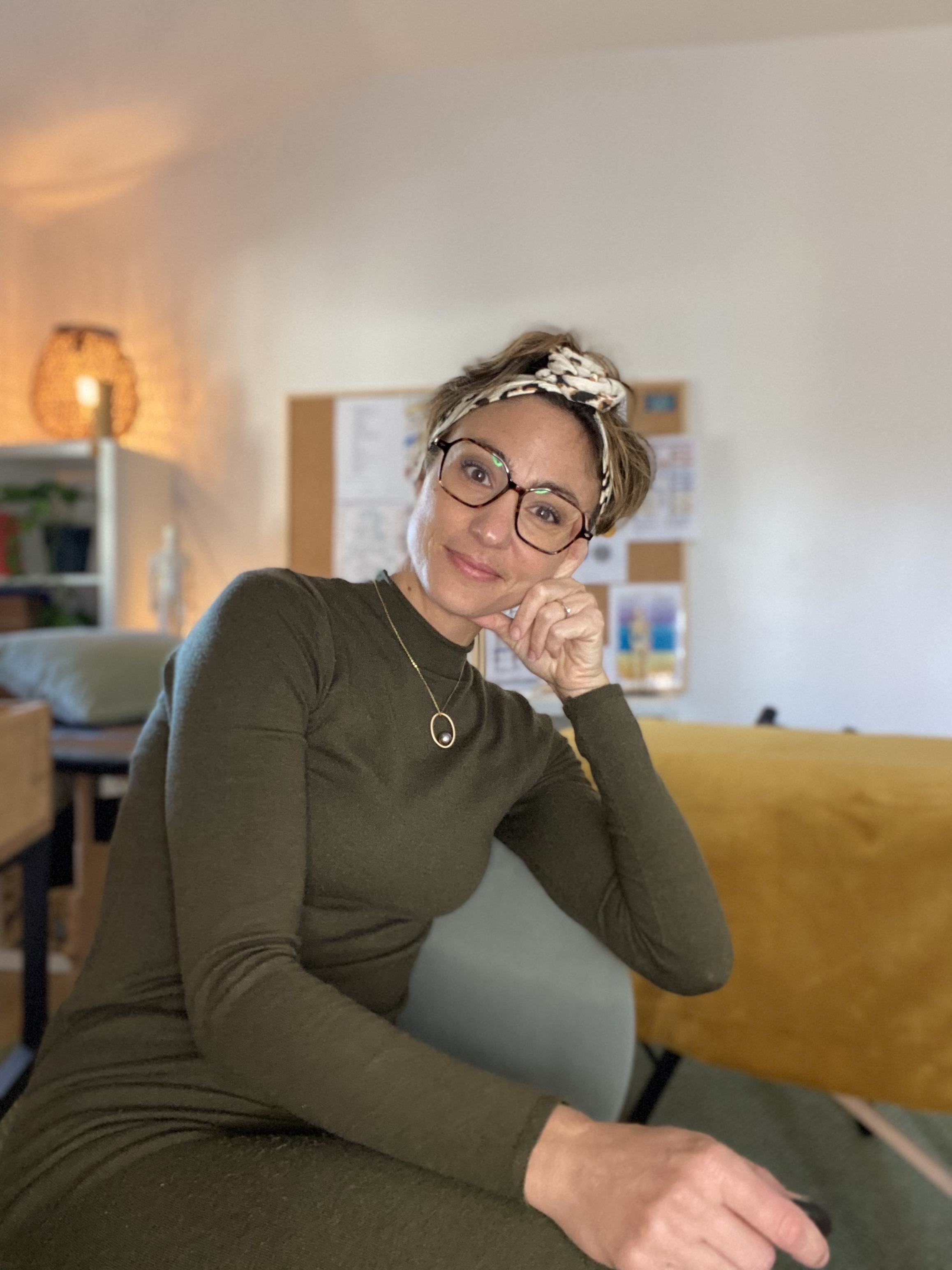 Parcours de Marie Laure Balette, reconvertie avec passion vers la kinésiologie. Approche humaine et sensible au service de votre bien-être.
#parcours kinésiologue #bienveillance #reconversion
