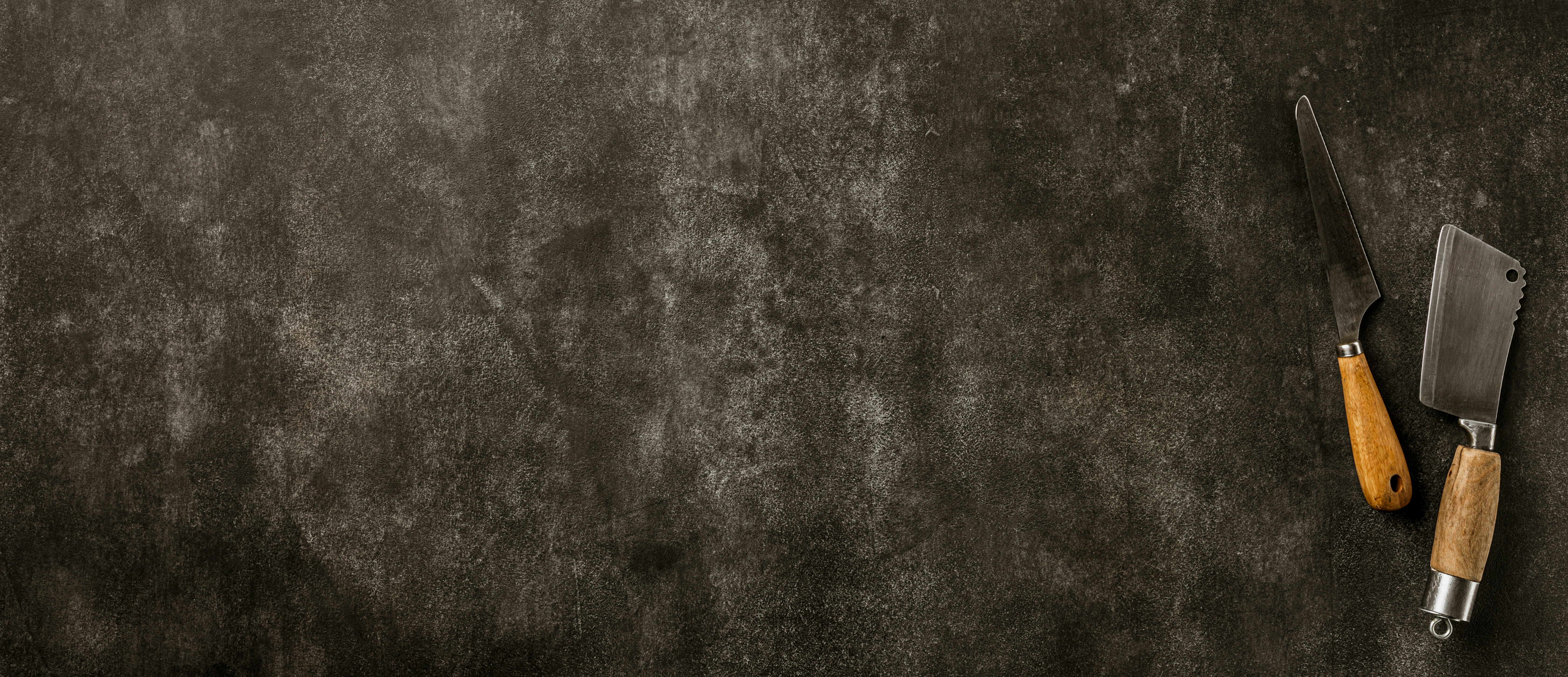 Sergey-kotenev-x-DlbKl33ek-unsplash