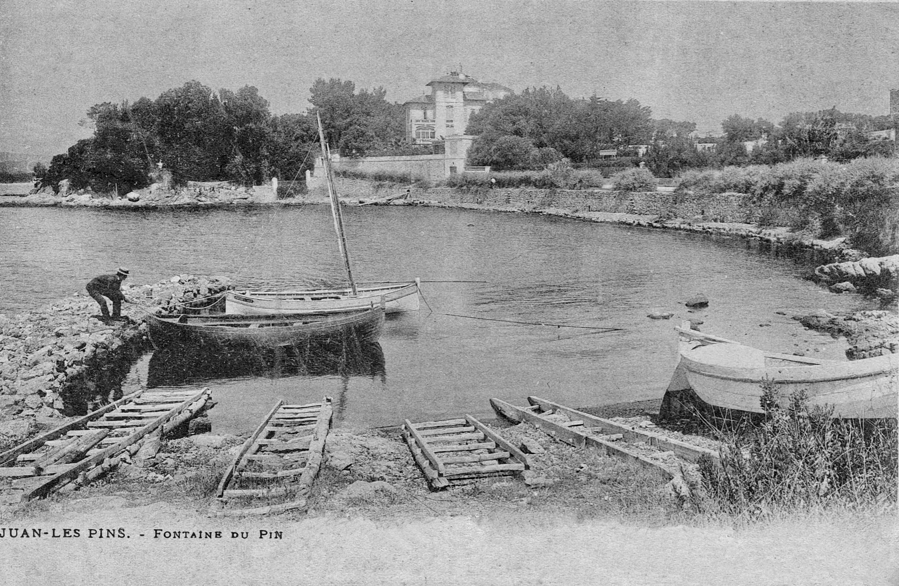 Fontaine-du-Pin compress