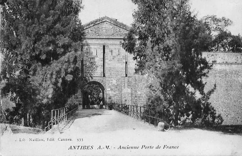 2-Ancienne-Porte-de-France