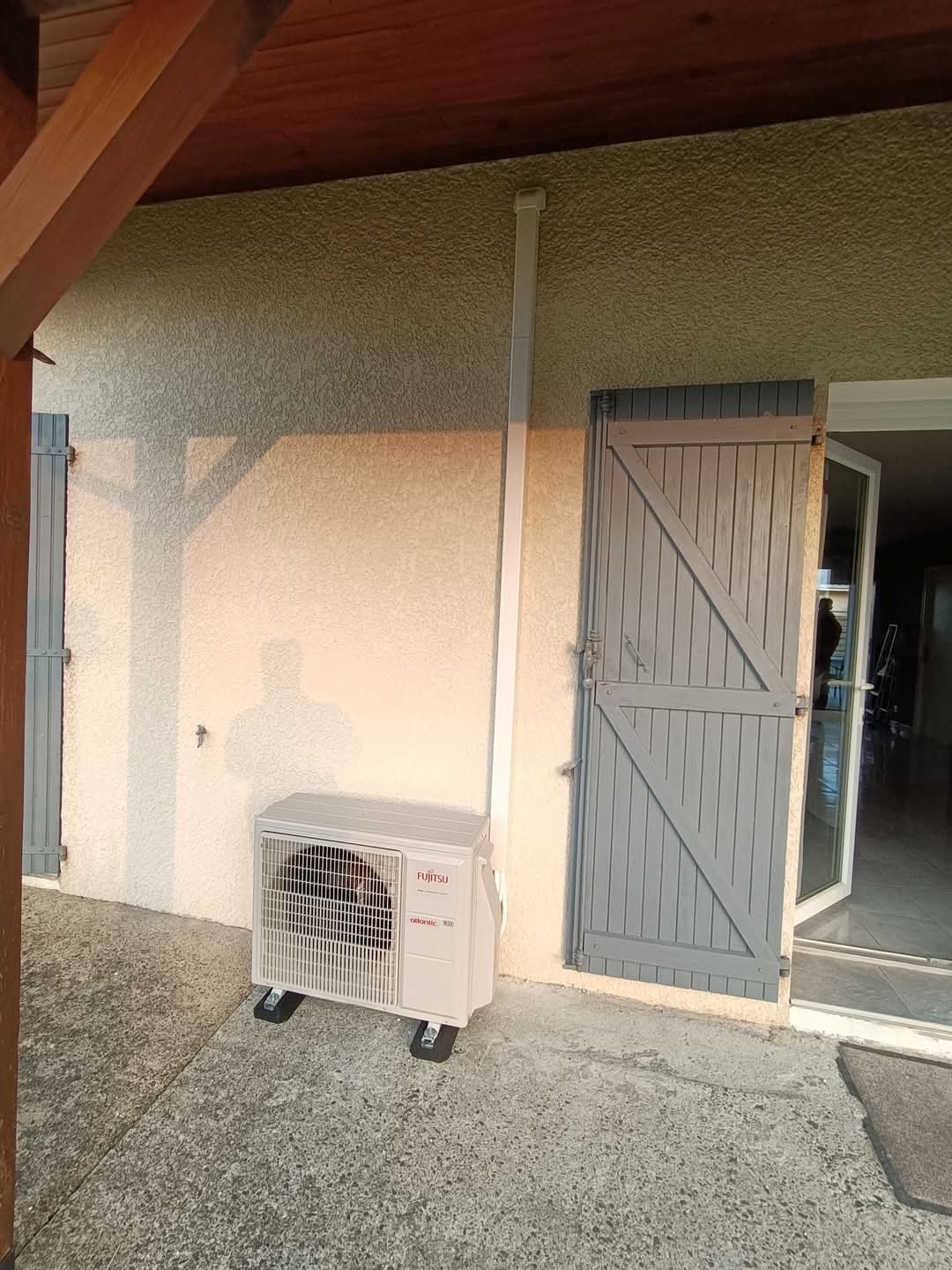 Fb img 1744025744448