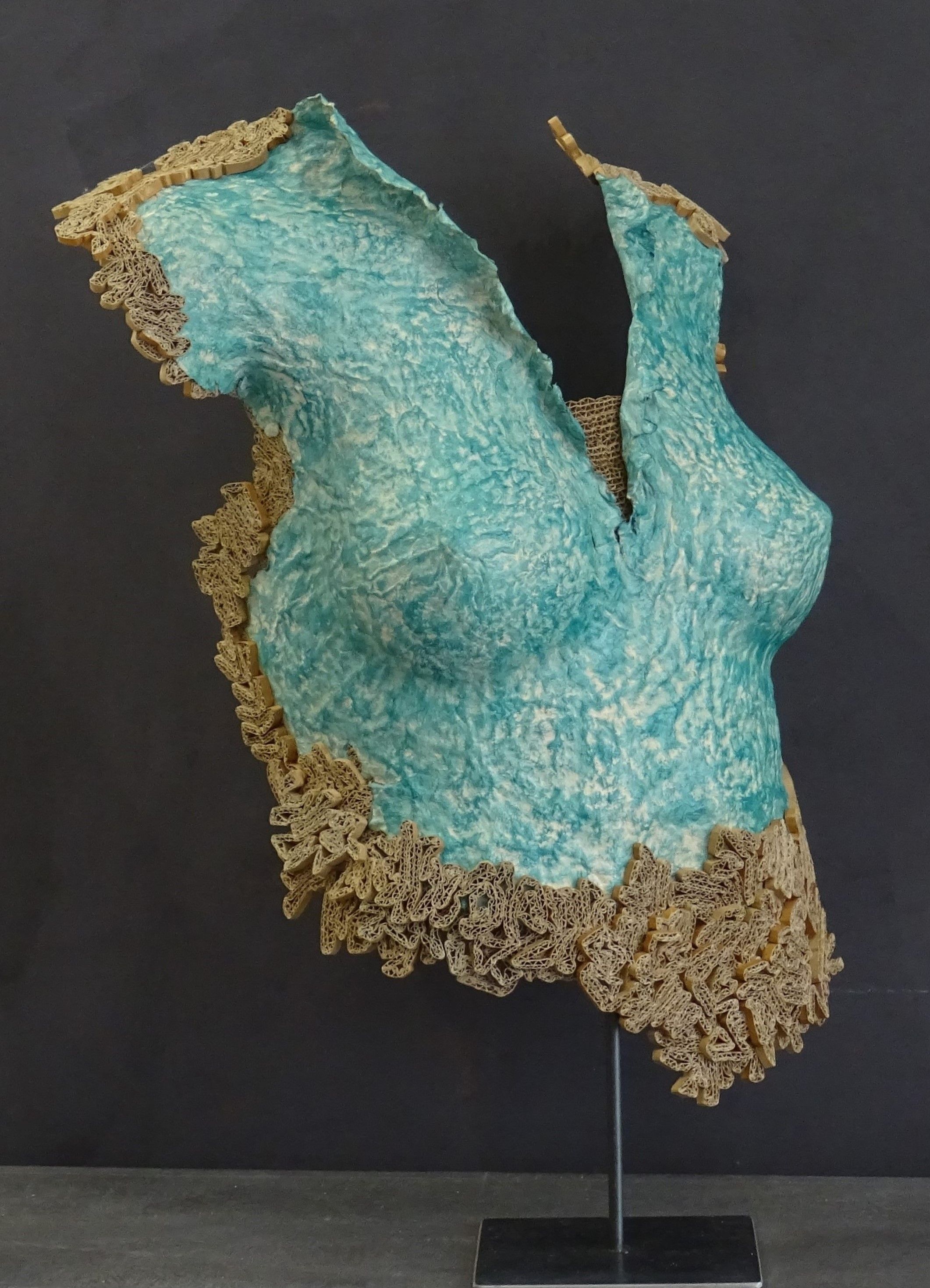 Buste le asculpture en papier et carton recycle sylvie loudieres