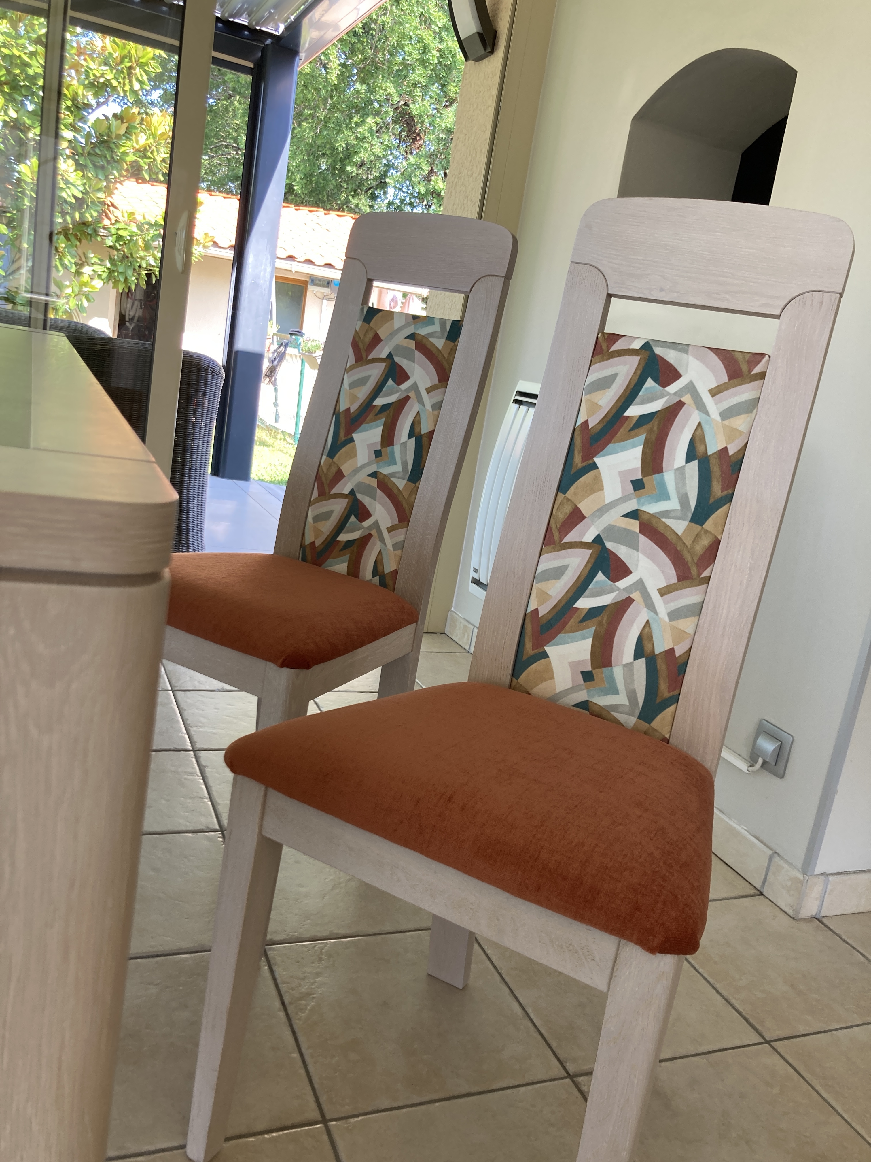 Atelier les renaissances tapissier decorateur relooking meuble gironde bordeau saint medard en jalles le haillan le taillan medoc blanquefort lacanau