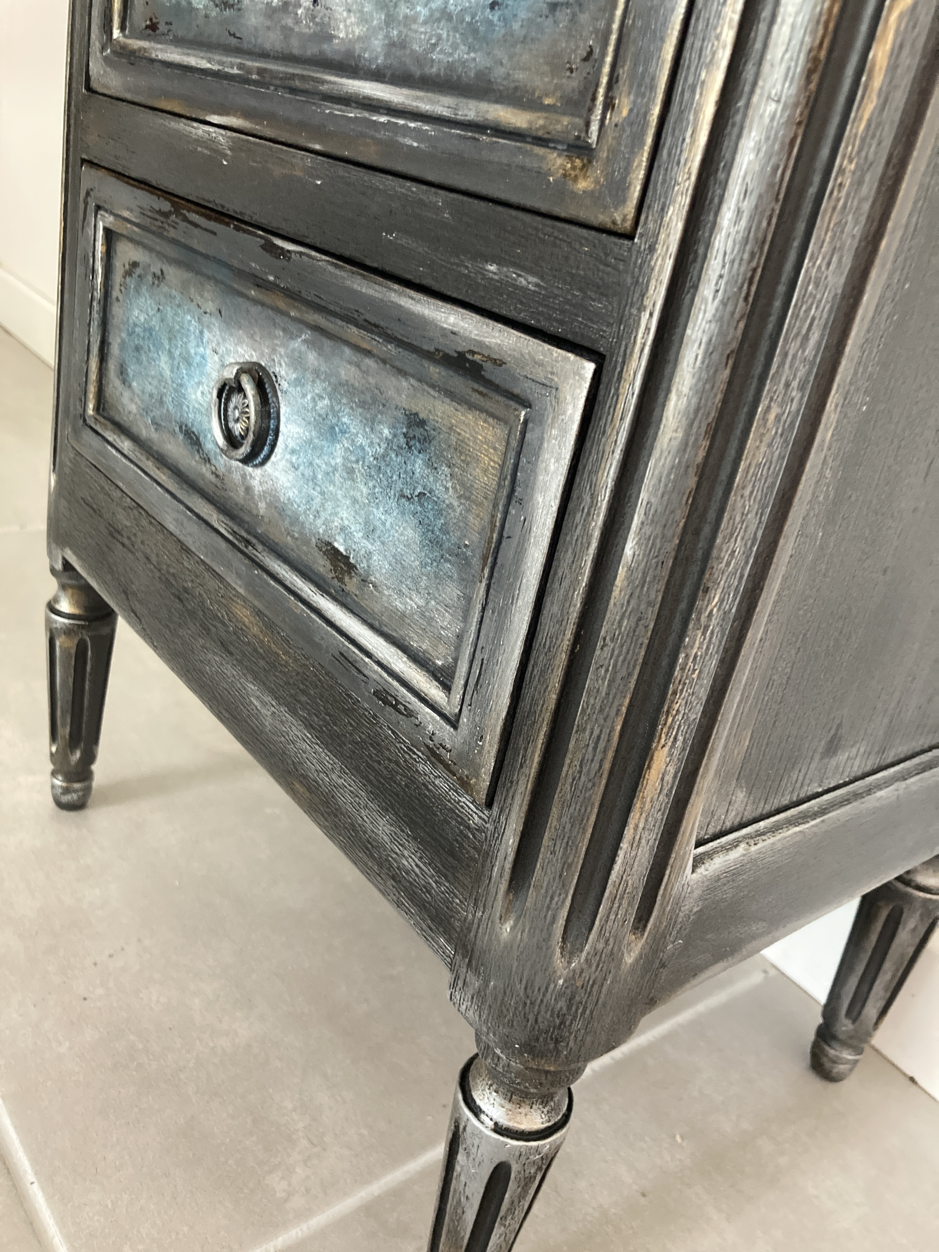 Atelier les renaissances tapissier decorateur relooking meuble vente canape ralph m restauration refection fauteuil saint medard en jalles merignac bordeaux lacanau le haillan le taillan medoc