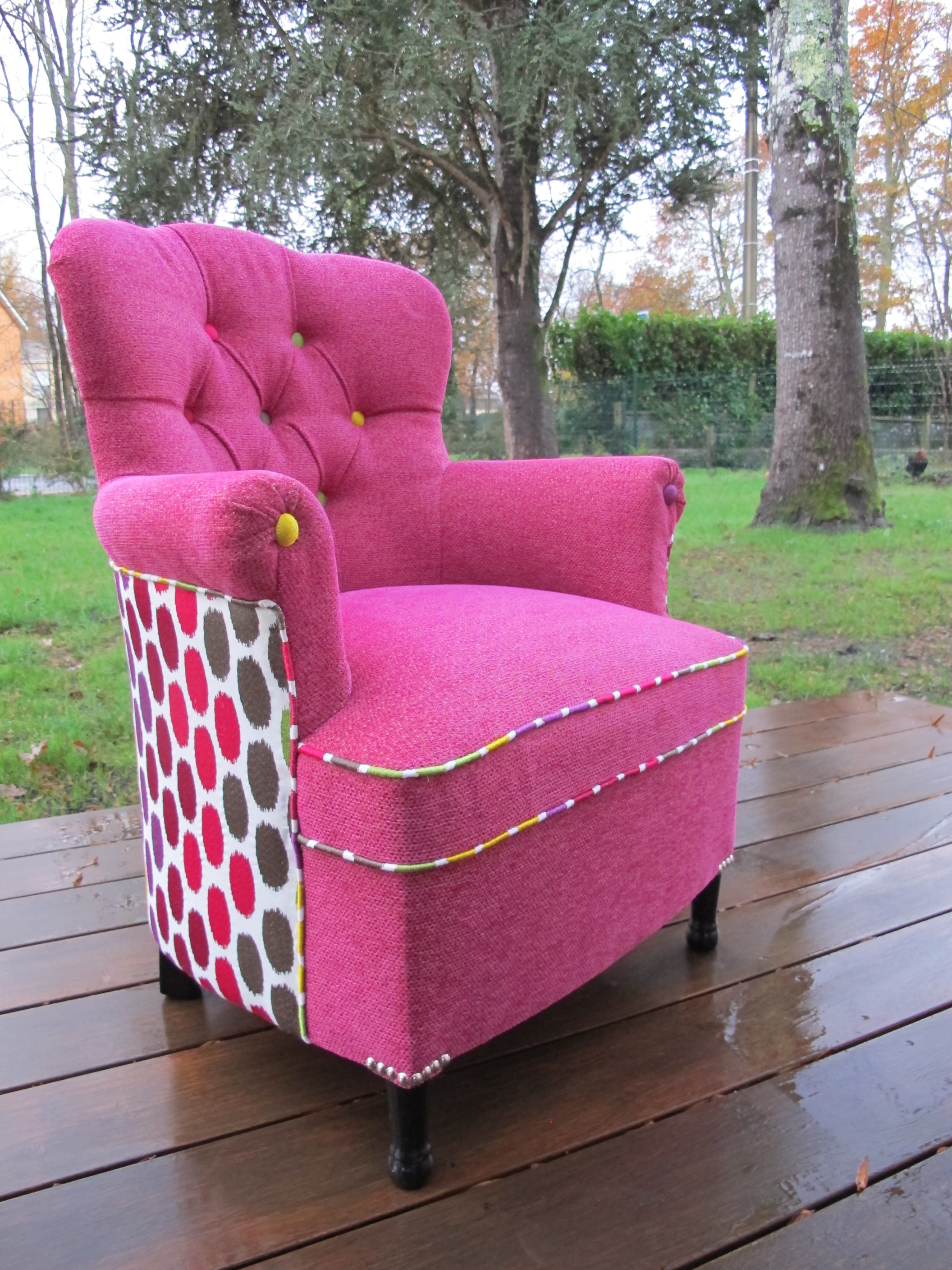 Relooking meuble gironde bordeaux saint medard en jalles medoc tapissier decorateur atelier les renaissances refection fauteuils