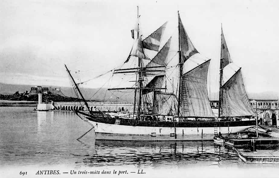 Freecompress-ANT-Le-Port-Un-beau-voilier