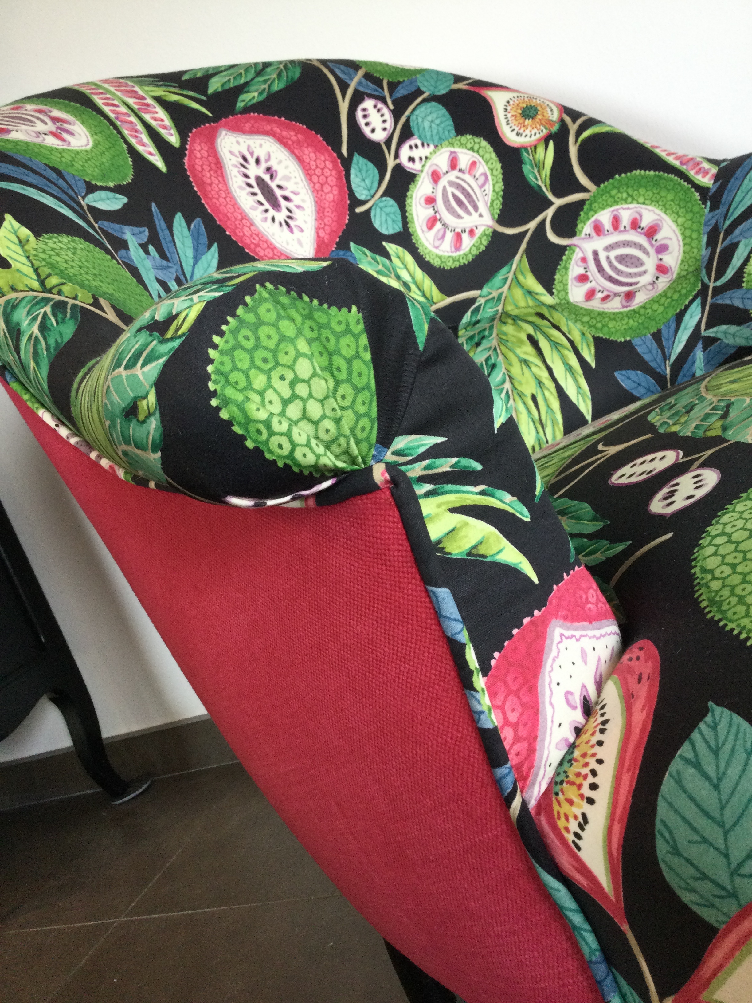 Atelier les renaissances tapissier decorateur relooking meiuble decoration restauration fauteuil saint medard en jalles bordeaux gironde lacanau eysines merignac le taillan medoc blanquefort