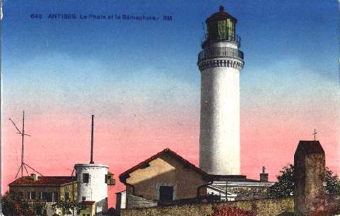 Phare-Le-Phare-et-le-Semaphore-Rostan-et-Munier-