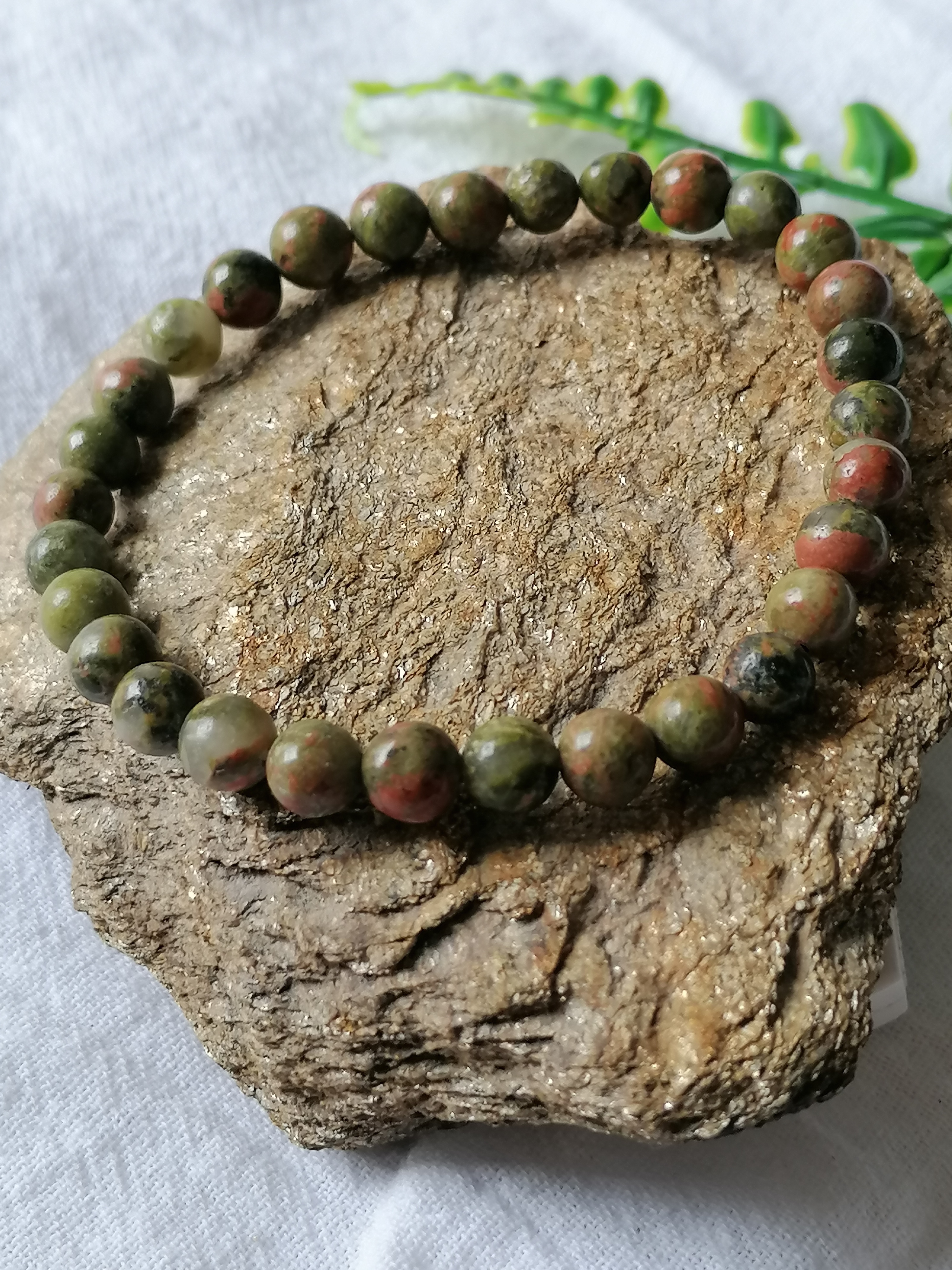 Bracelet en unakite naturelle – perles vertes et roses – pierre d’harmonie émotionnelle