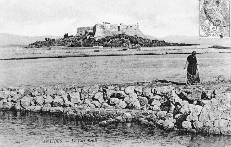 ANT-Le-Fort-Reille-1