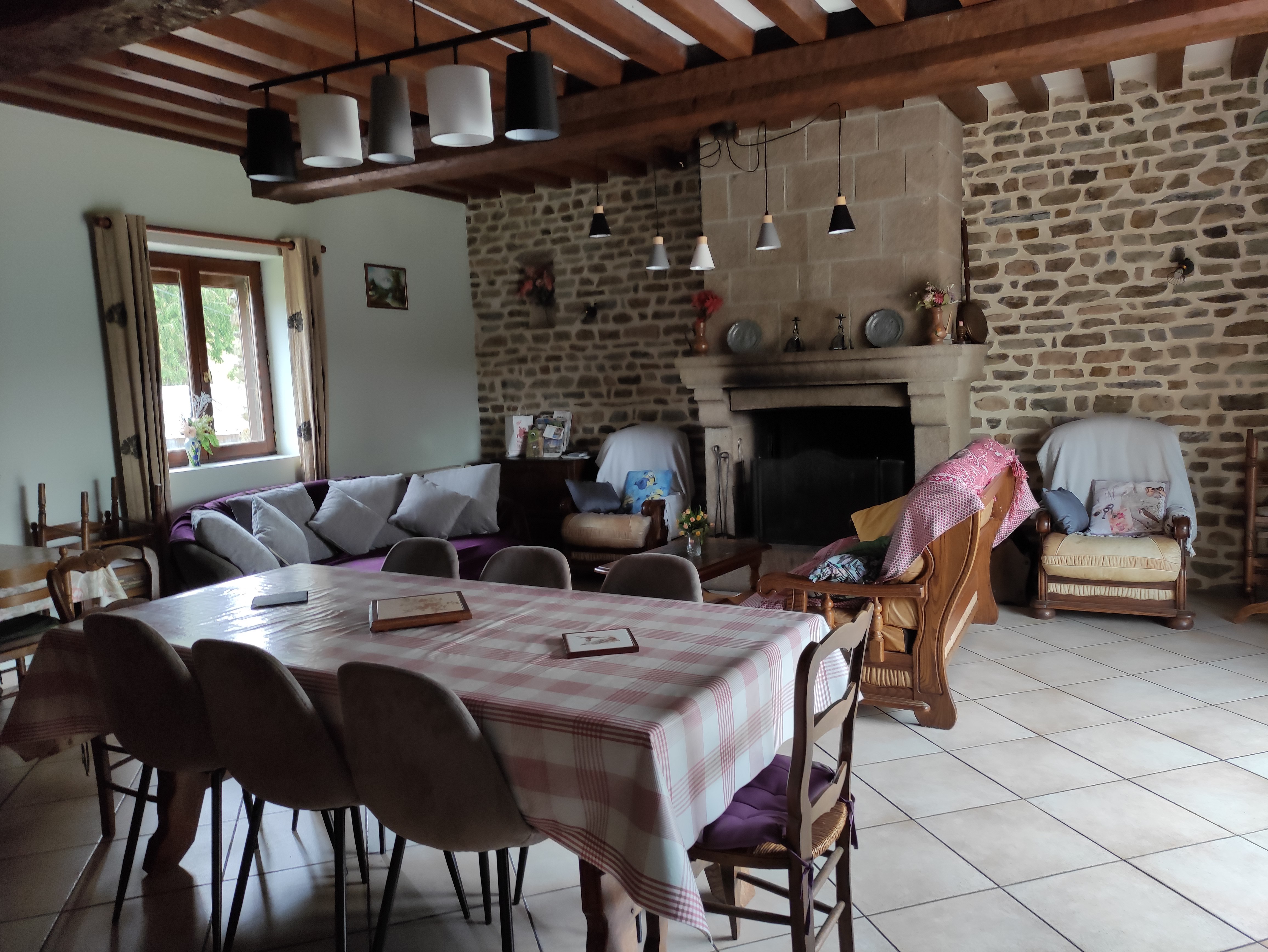 Salon-et-salle-refait