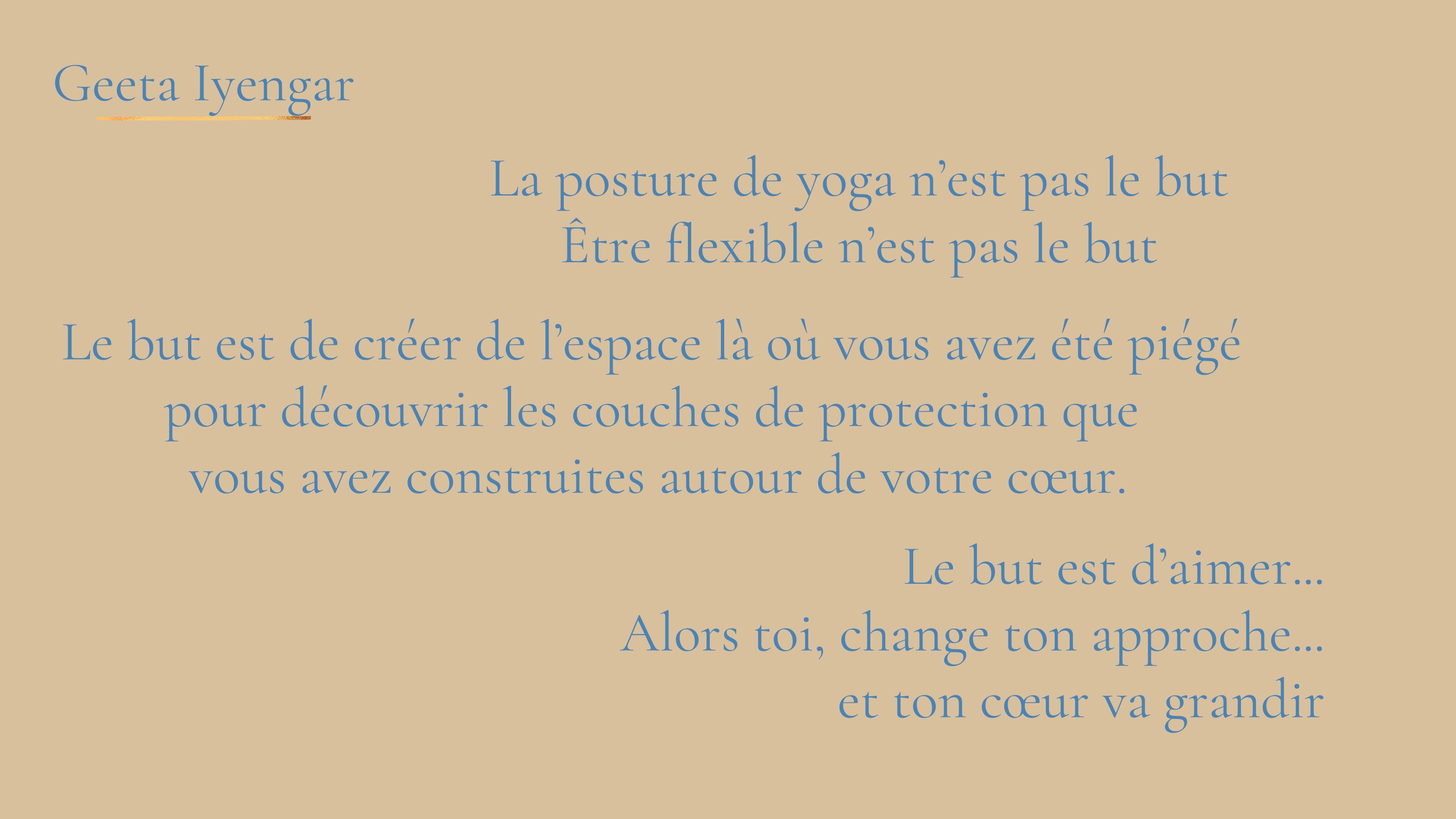 Beige-et-Or-Classe-Elegant-Simple-Noel-Presentation