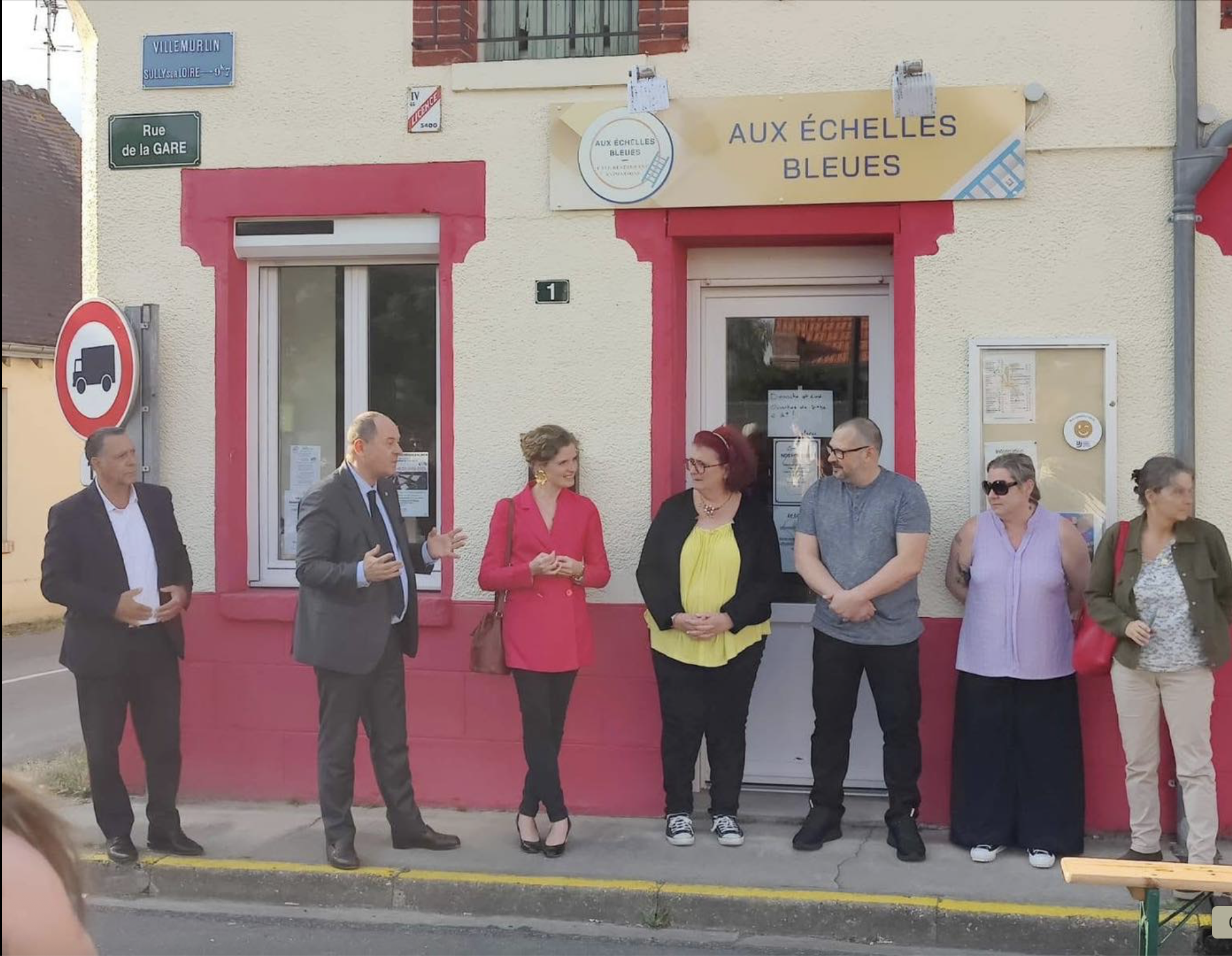 NOUVEAU BAR A ViLLEMURLIN