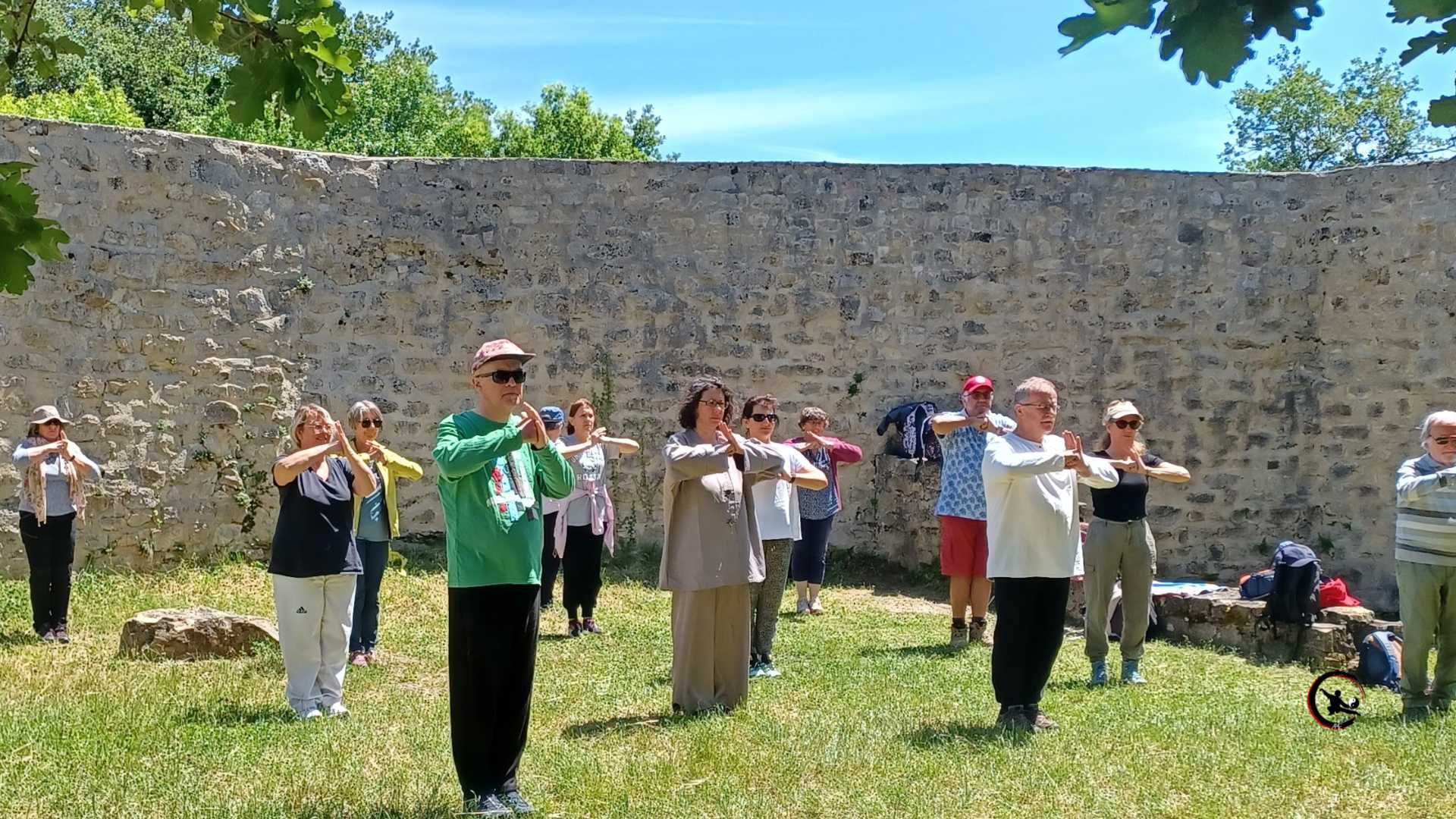 Qi gong tai chi marche nature villefontaine saint quentin fallavier artdumieuxetre 5
