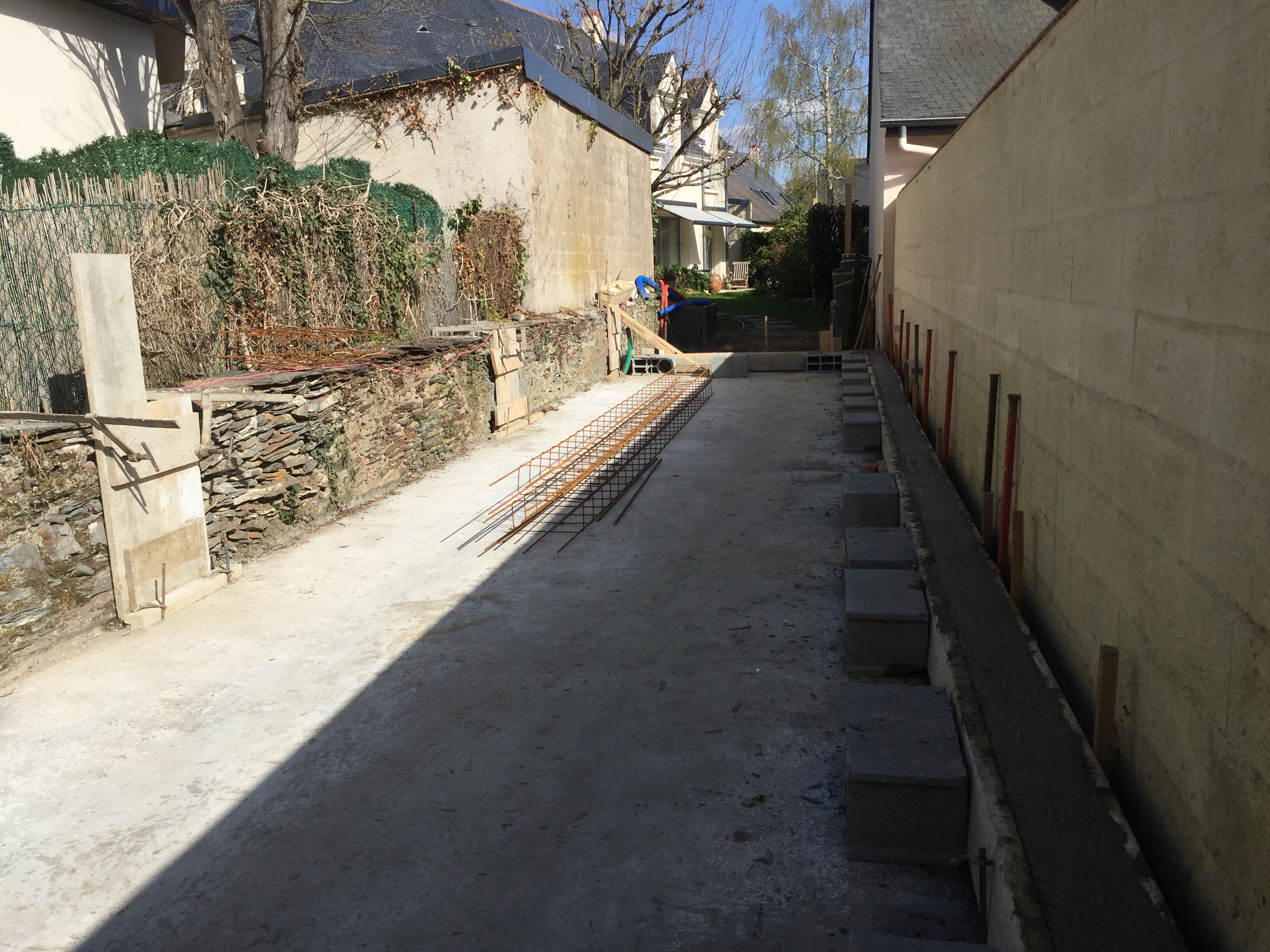 Avo renovation realisation d un garage maconnerie ossature bois menuiserie a angers 6