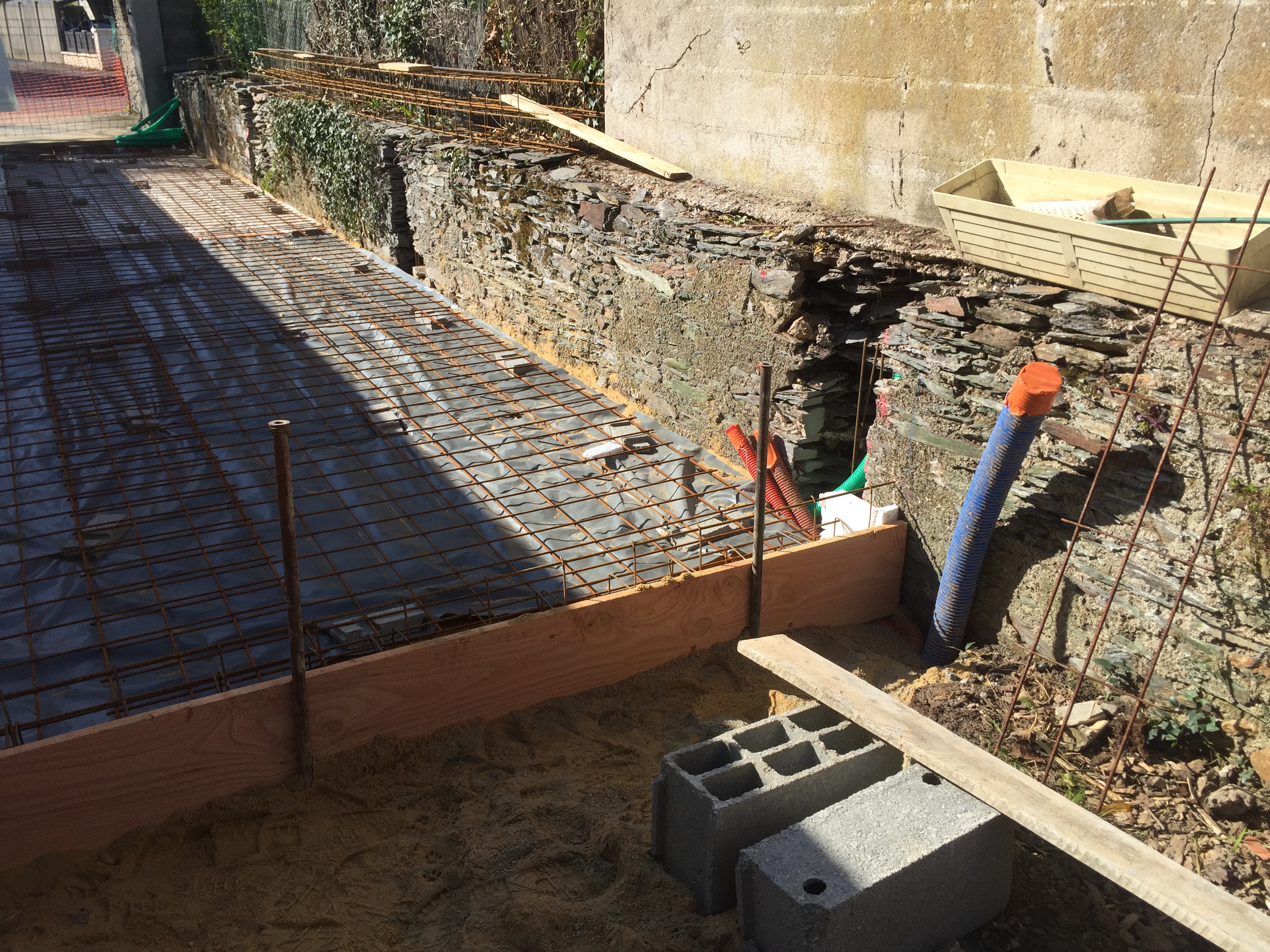 Avo renovation realisation d un garage maconnerie ossature bois menuiserie a angers 2