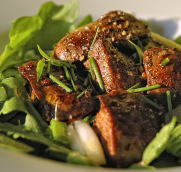 Salade-d-epinards-aux-foies-de-volaille