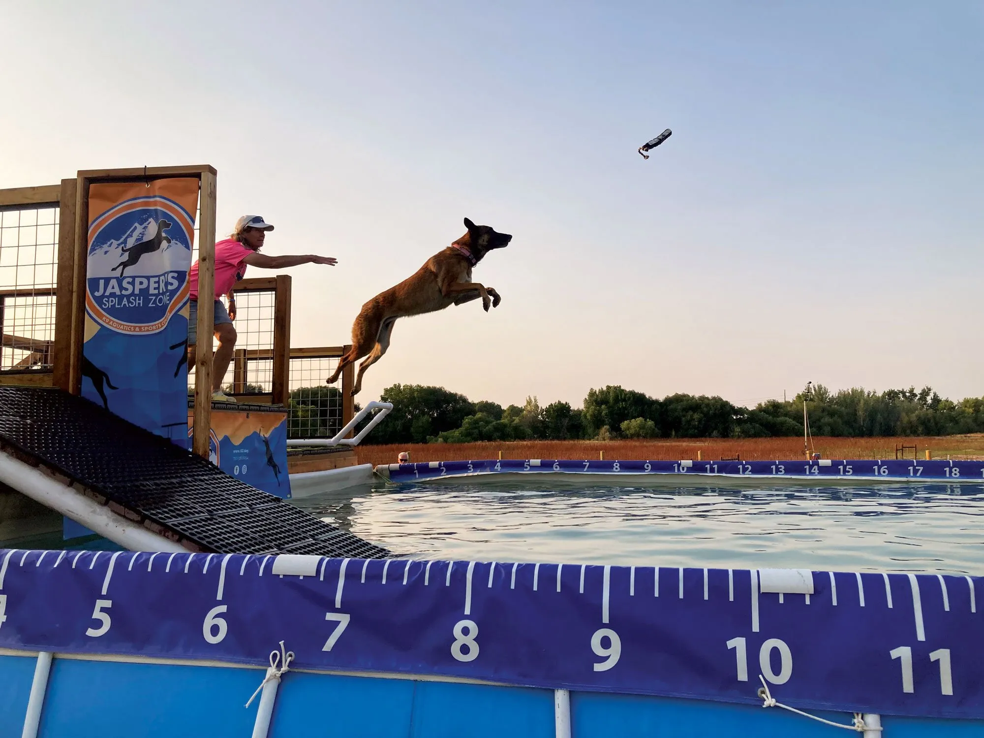 Post-2022-September-Pets-Jaspers-Splash-Zone