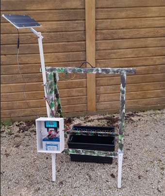 Harpe électrique autonome