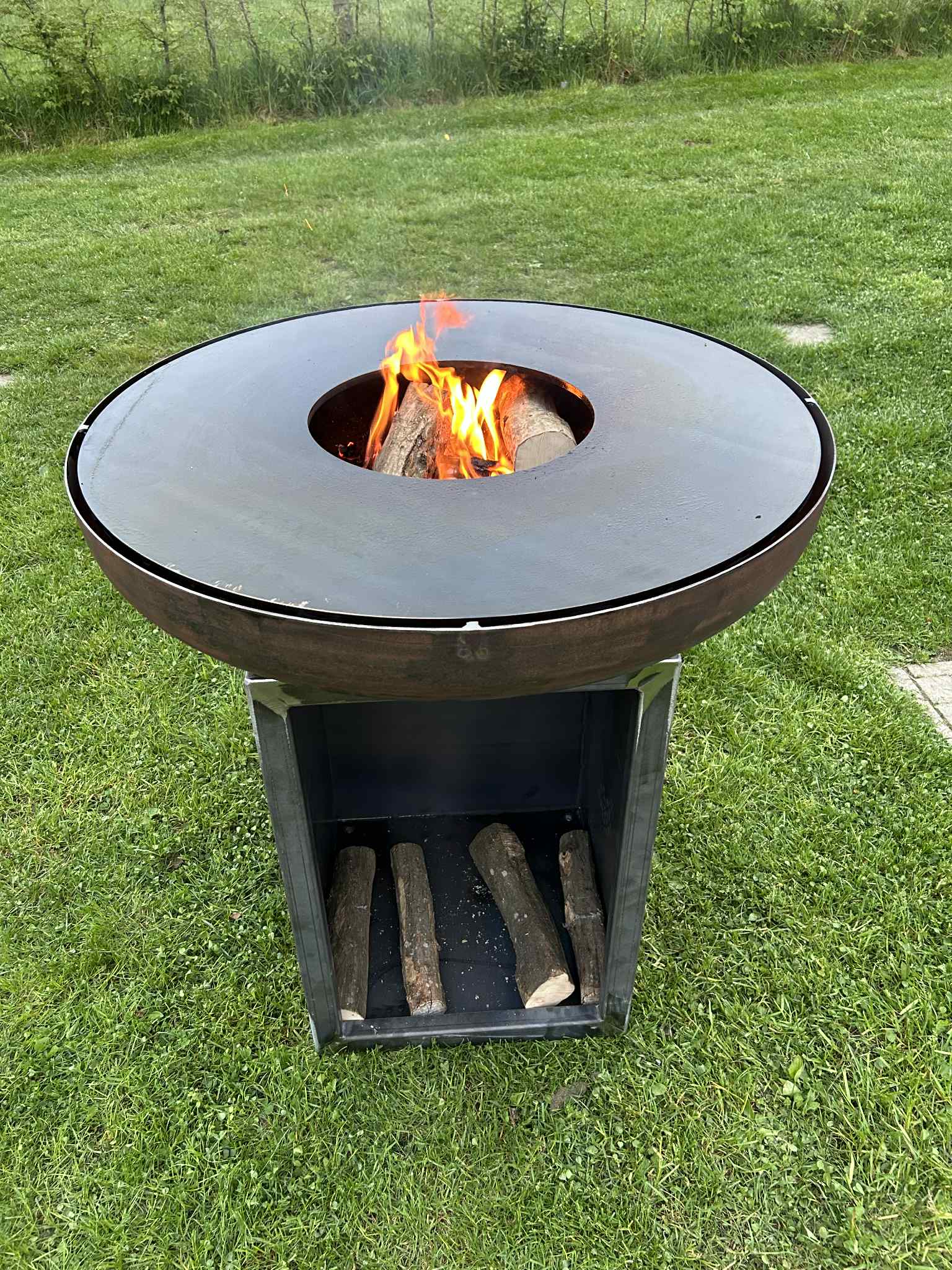 06f07300 3aee 405a b563 f34dca1a8d72