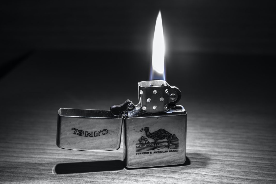 Briquet 1140x760