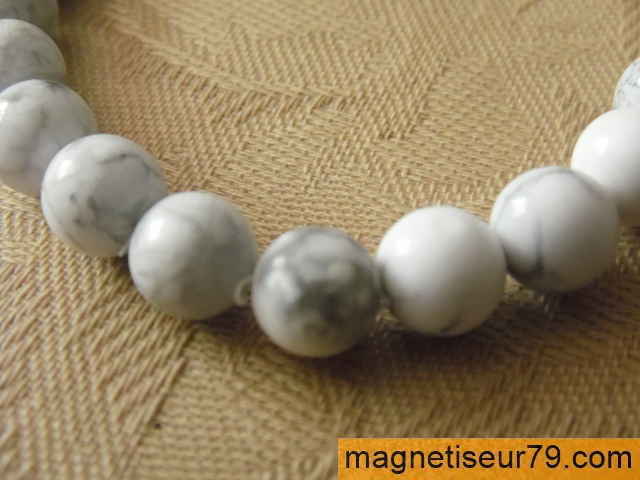 Howlite-Blanche-08-A-12