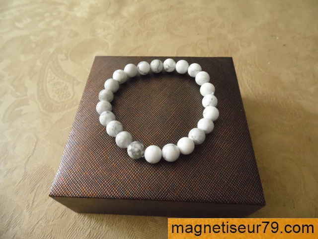 Howlite-Blanche-08-A-10