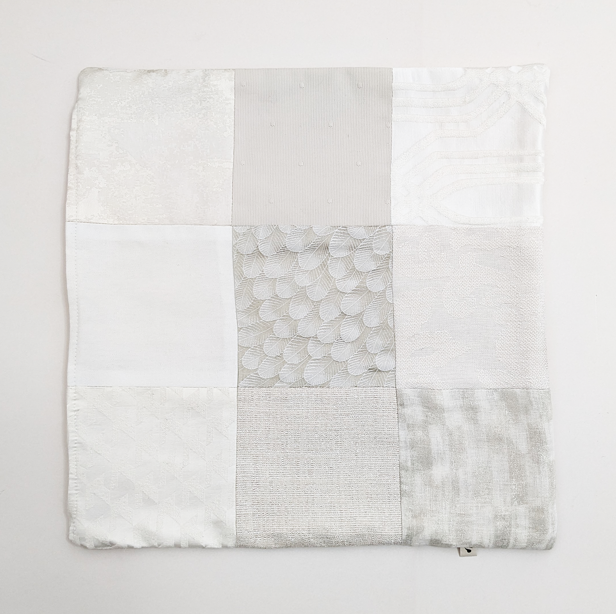 Collection symbiose coussins 12