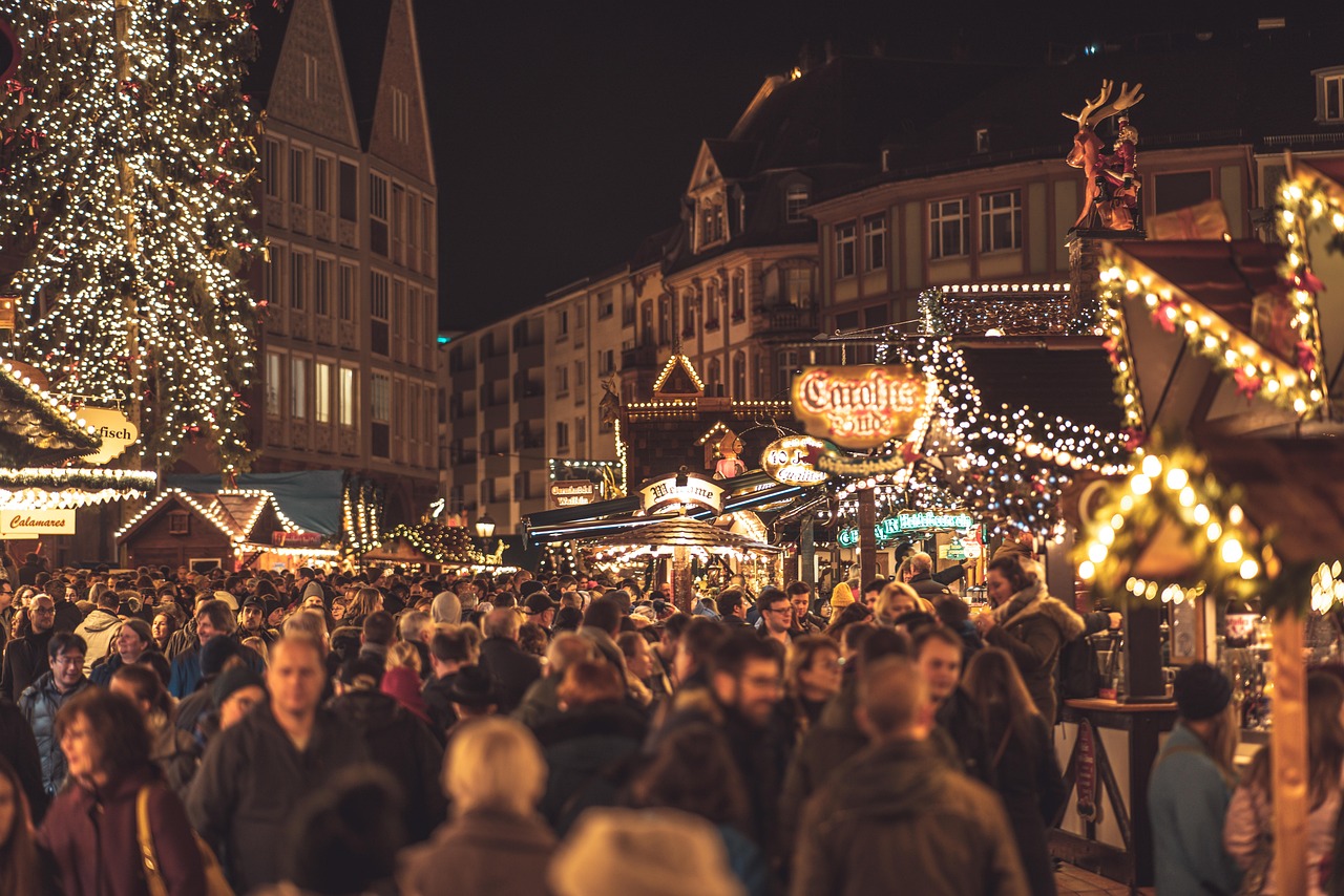 Christmas-market-4705877 1280