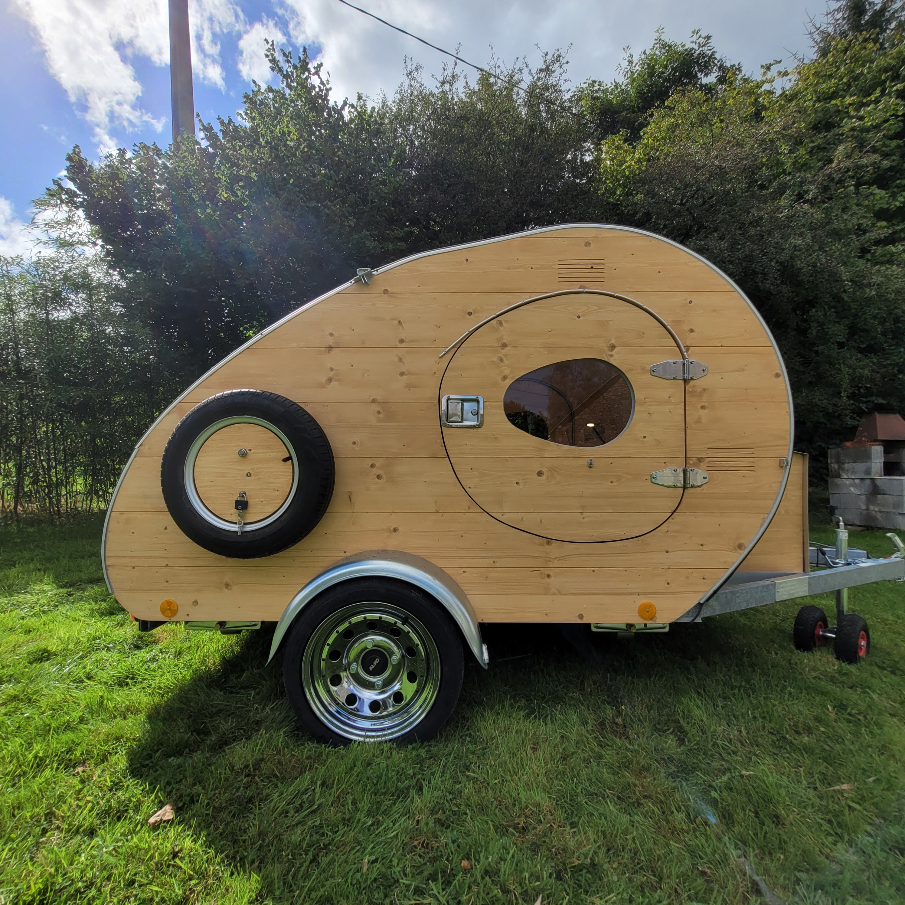 Teardrop
Mini Caravane
Kitchenette