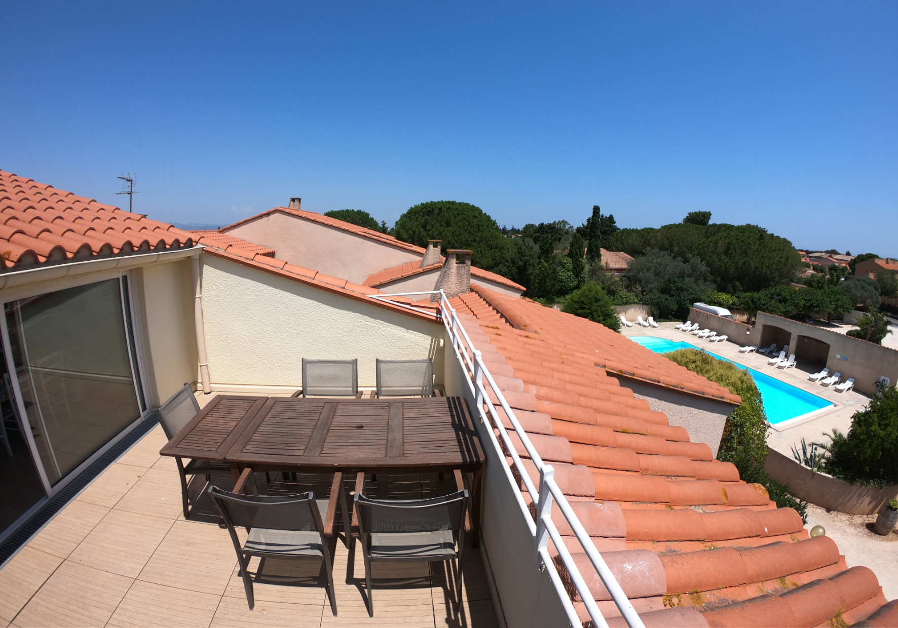 Oliv terrasse 2