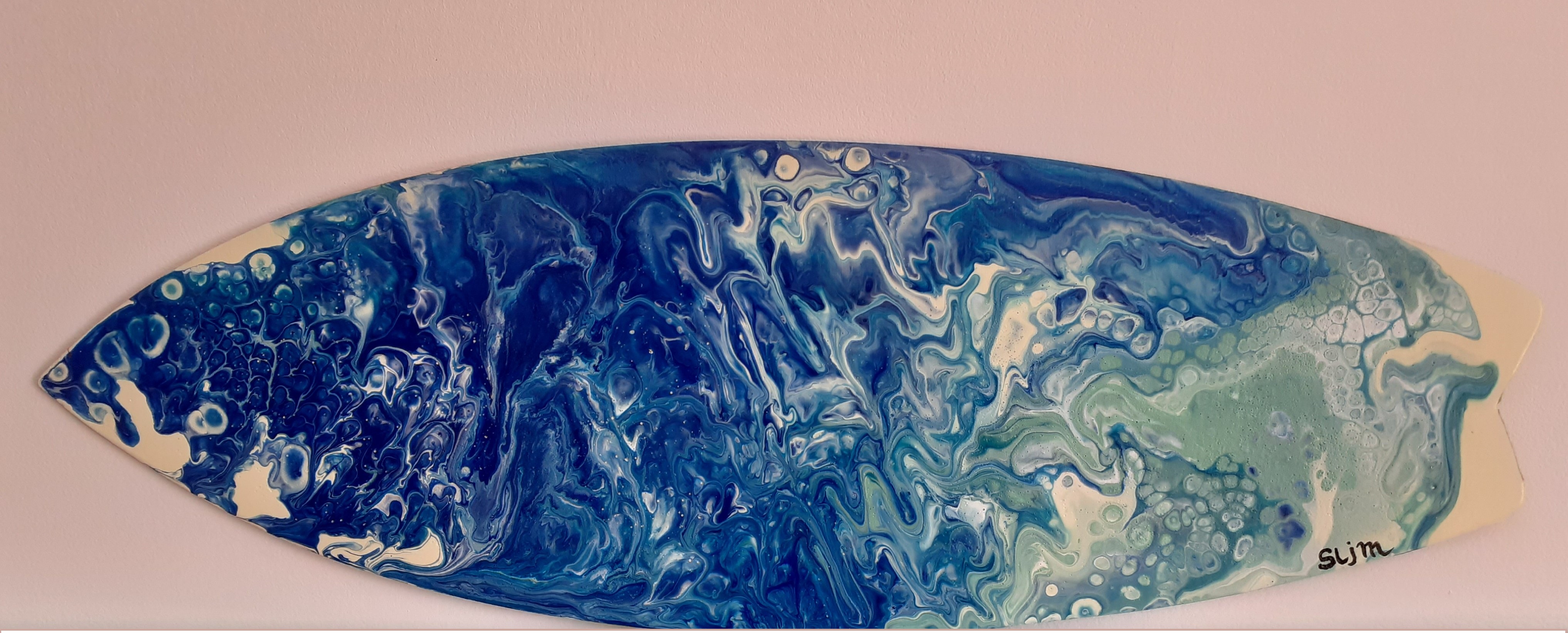 Surf, 20 x 60, Acrylique fluide sur bois
Offert à Emilie pour son départ !