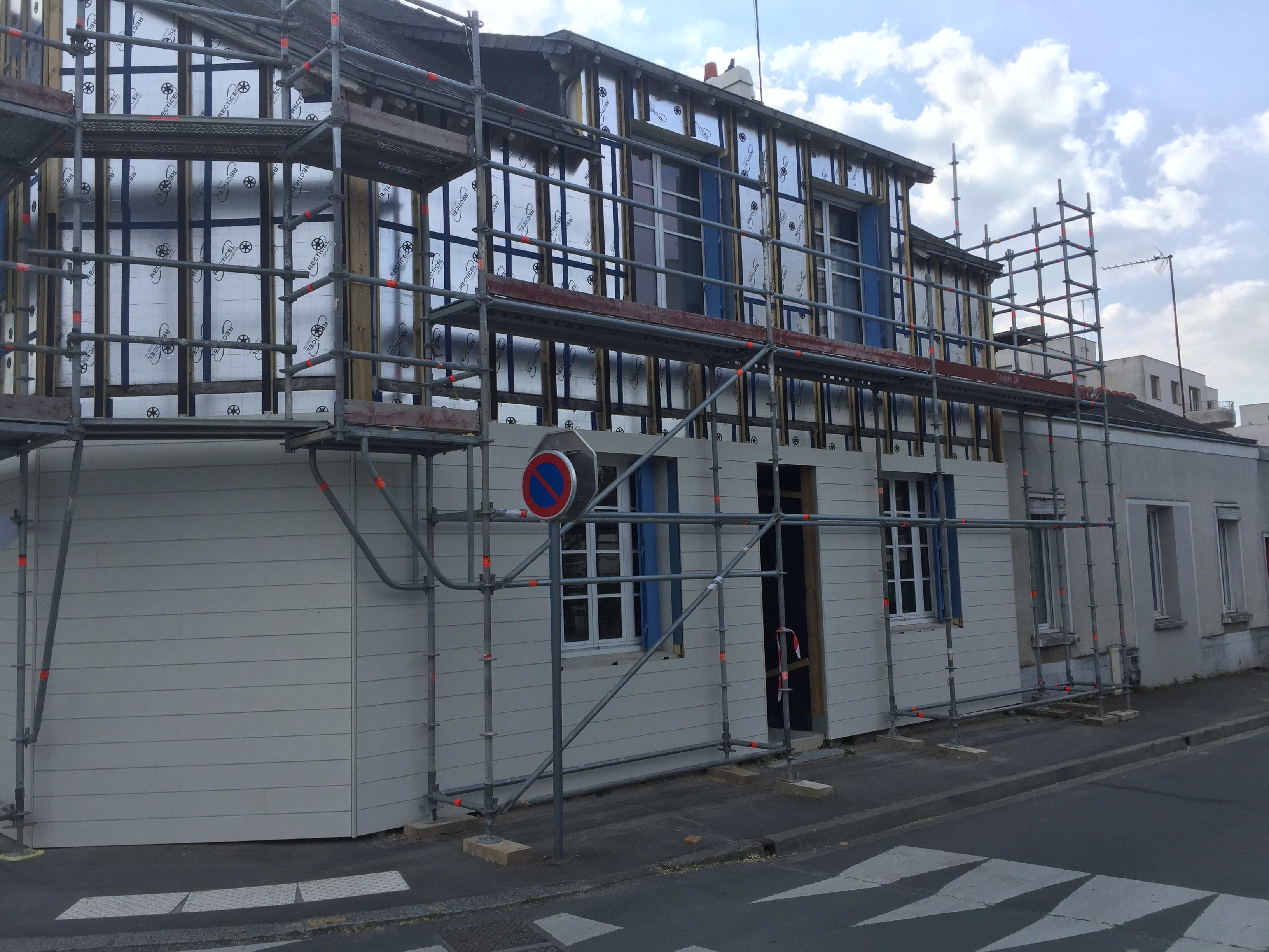 Avo renovation realisation maconnerie isolation bardage terrasse menuiserie angers 14