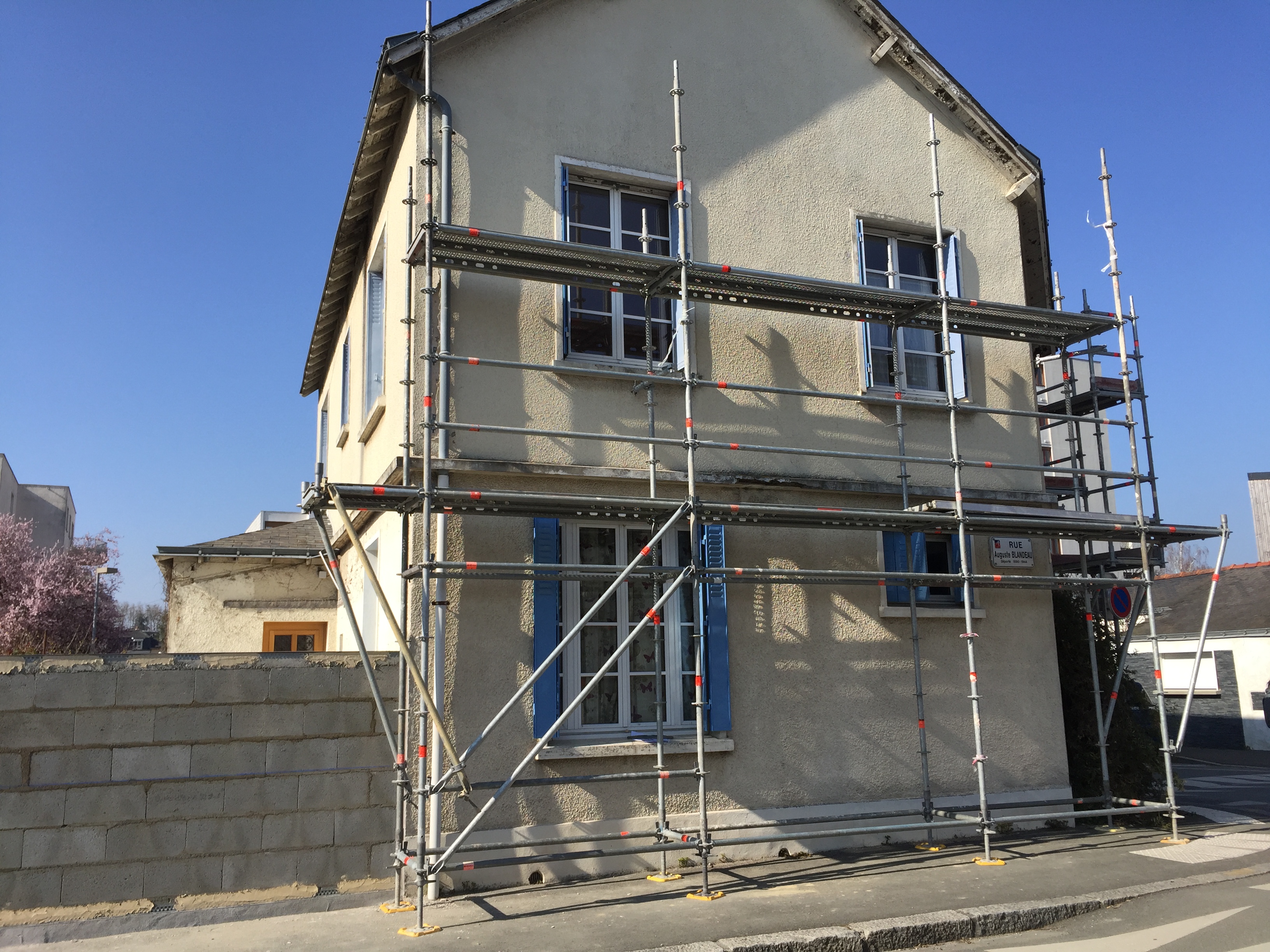 Avo renovation realisation maconnerie isolation bardage terrasse menuiserie angers 7