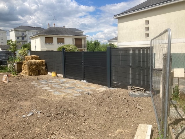 Avo renovation maconnerie demolition dependance creation mur escalier cloture et portail angers 12