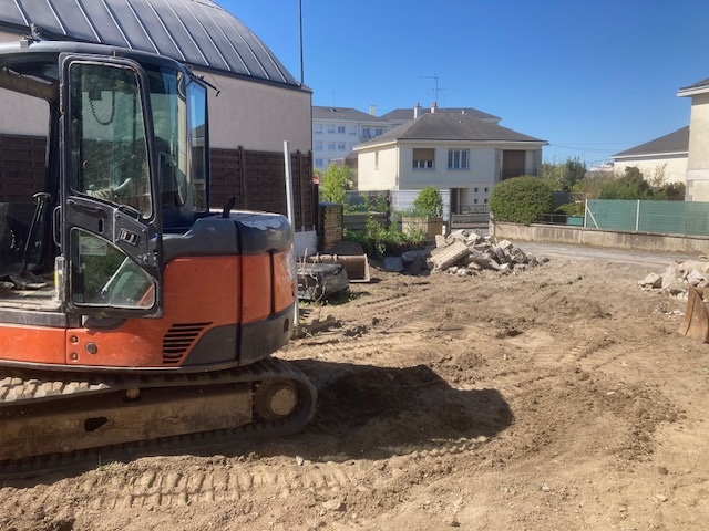 Avo renovation maconnerie demolition dependance creation mur escalier cloture et portail angers 3
