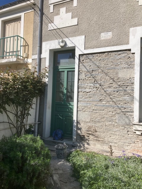 Avo renovation maconnerie enduit facade angers 4