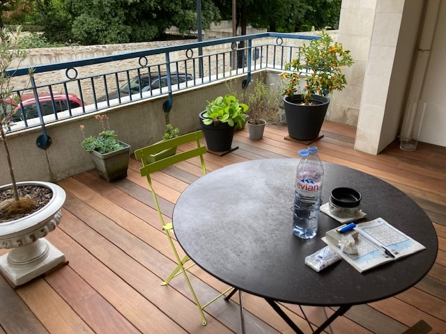 Avo renovation menuiserie creation d une terrasse bois sur un balcon a angers 5