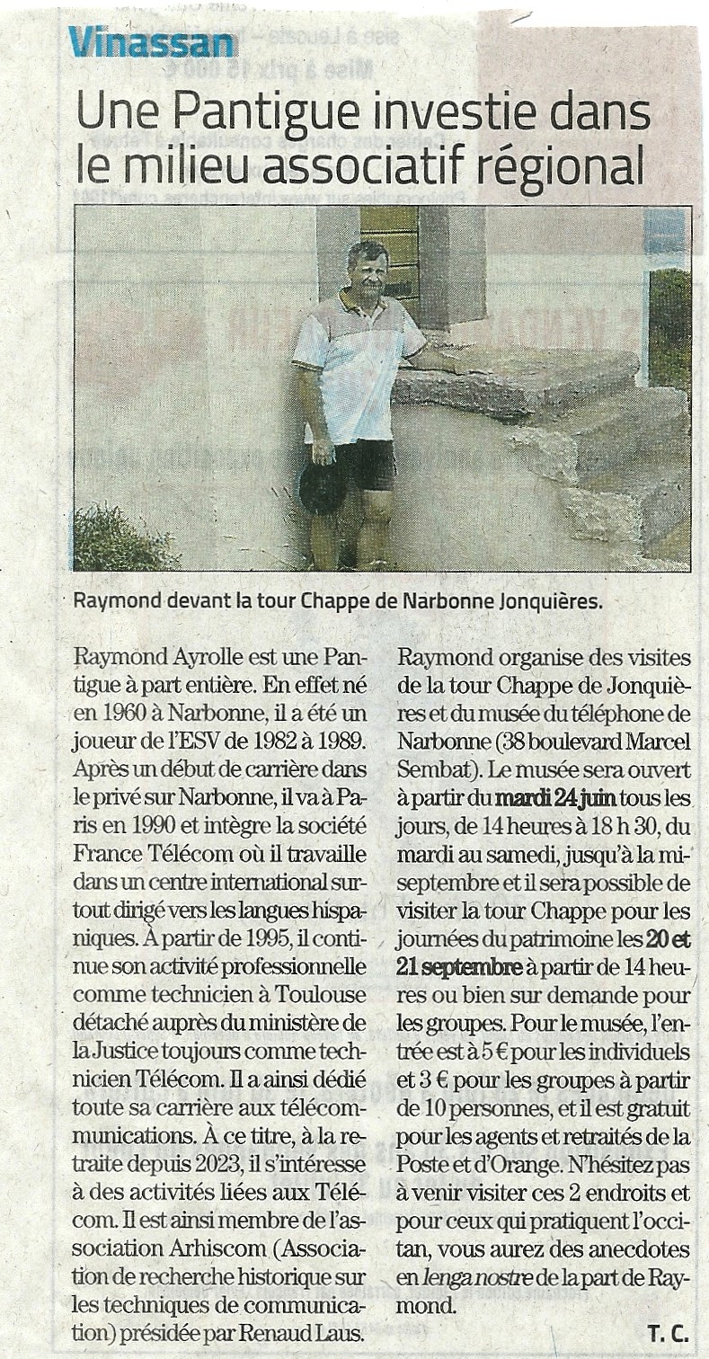 Raymond Ayrolle, guide au Musée et à la Tour, fait la "Une" des journaux 