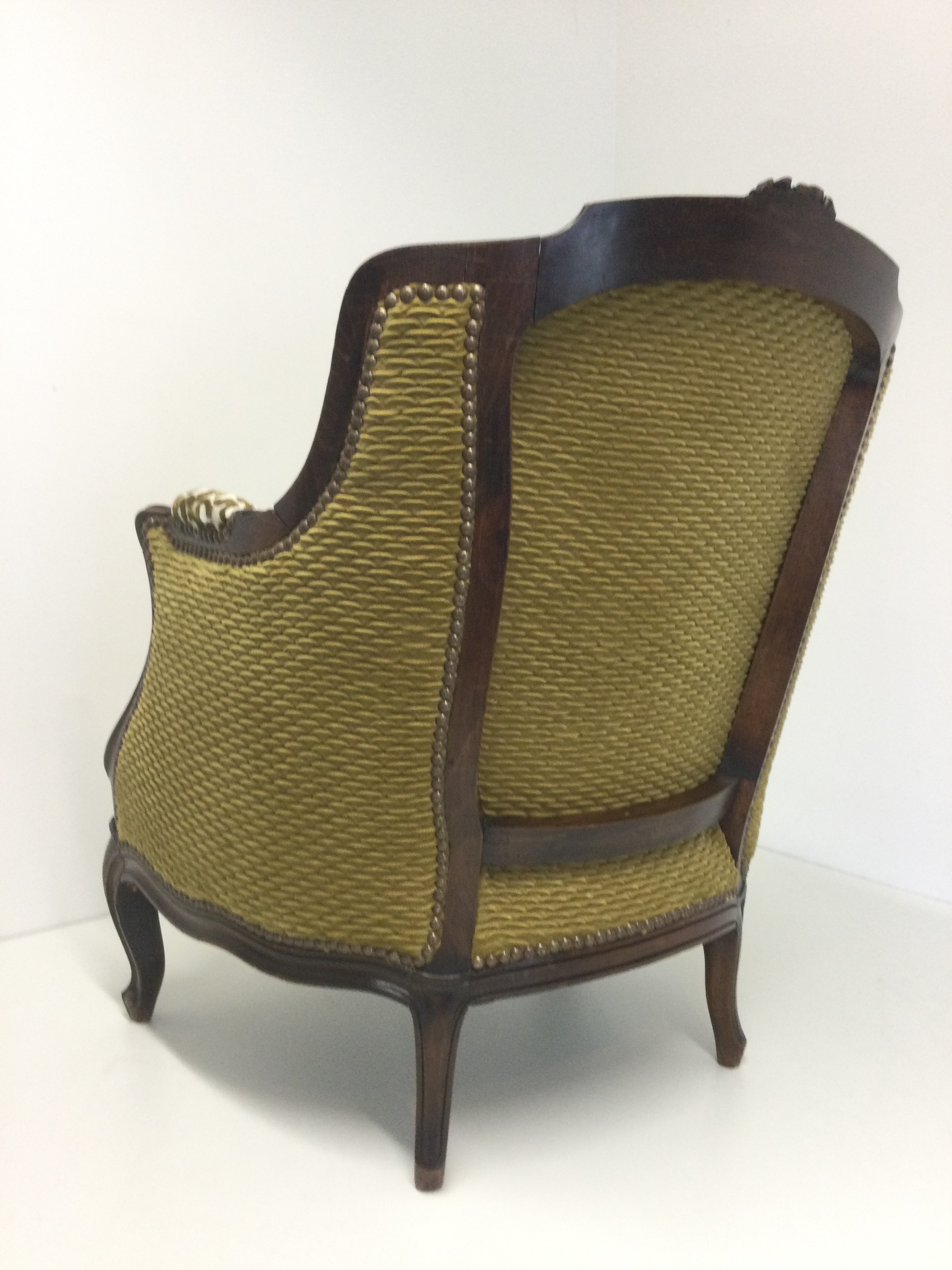 Atelier les renaissances tapissier decorateur relooking meuble restauration fauteuil saint medard en jalles saint aubin de ledoc eysines lacanau bordeaux arcachon metrole gironde ebeniste reparation pieceunique stage formation tapisserie patine