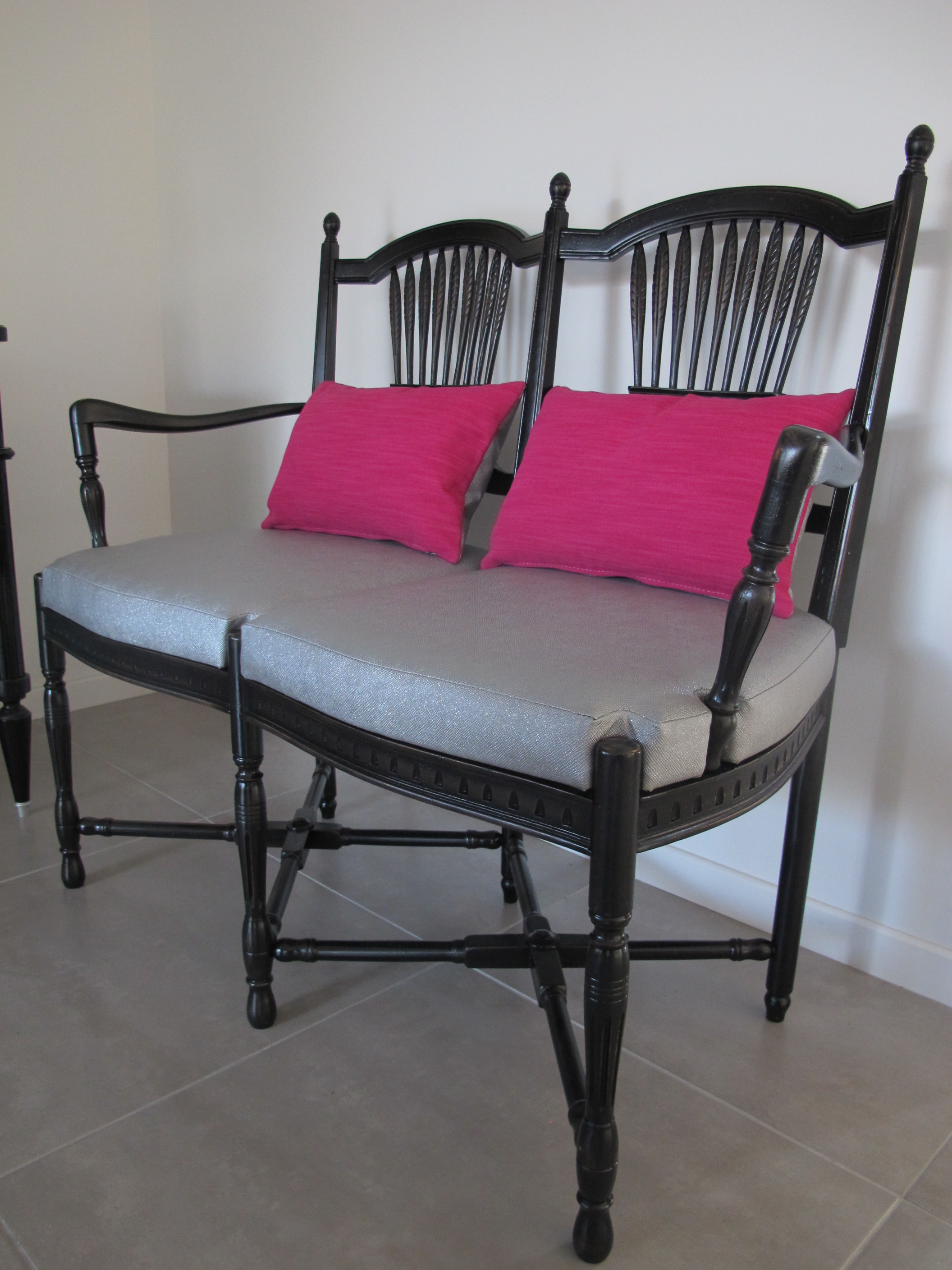 Atelier les renaissances tapissierdecorateur relookingmeuble tapissiermedoc tapissierlacanau tapissiersaint aubin de medoc