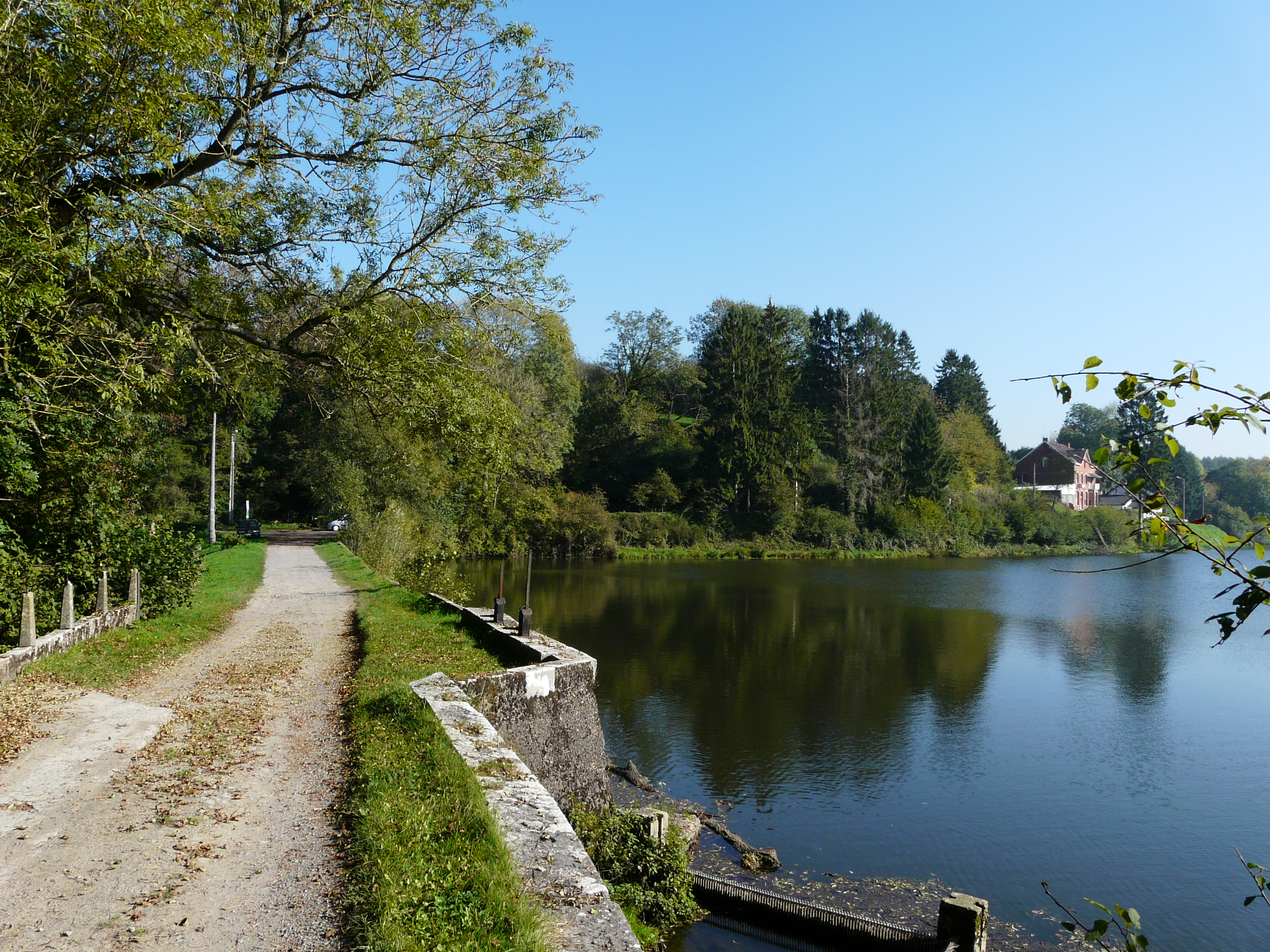 Les-Monts-Roses