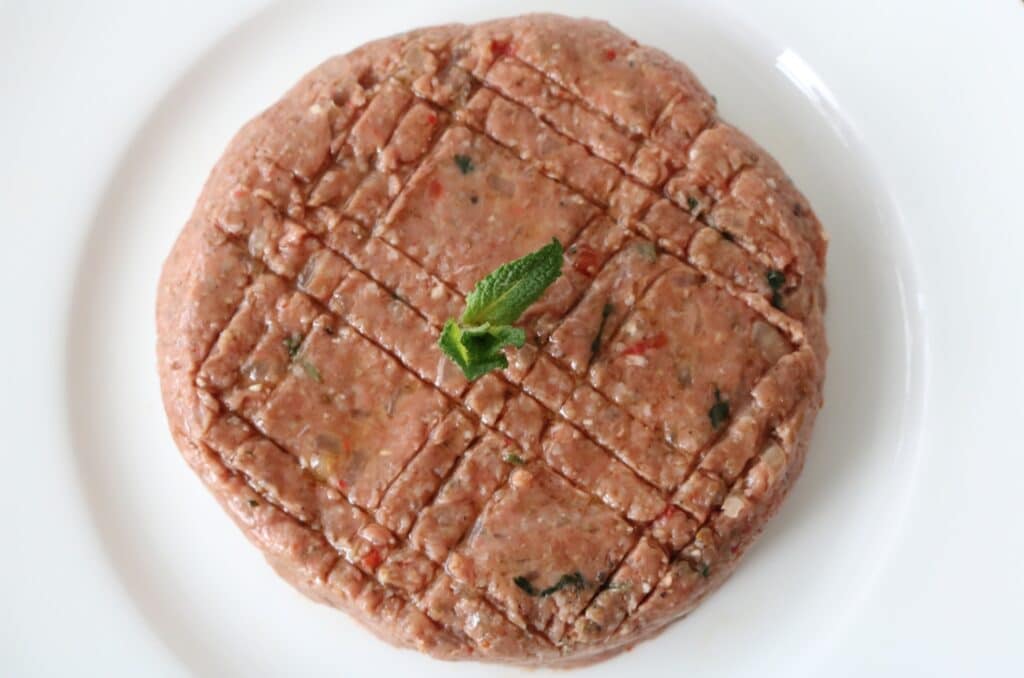 Kebbeh-Nayeh