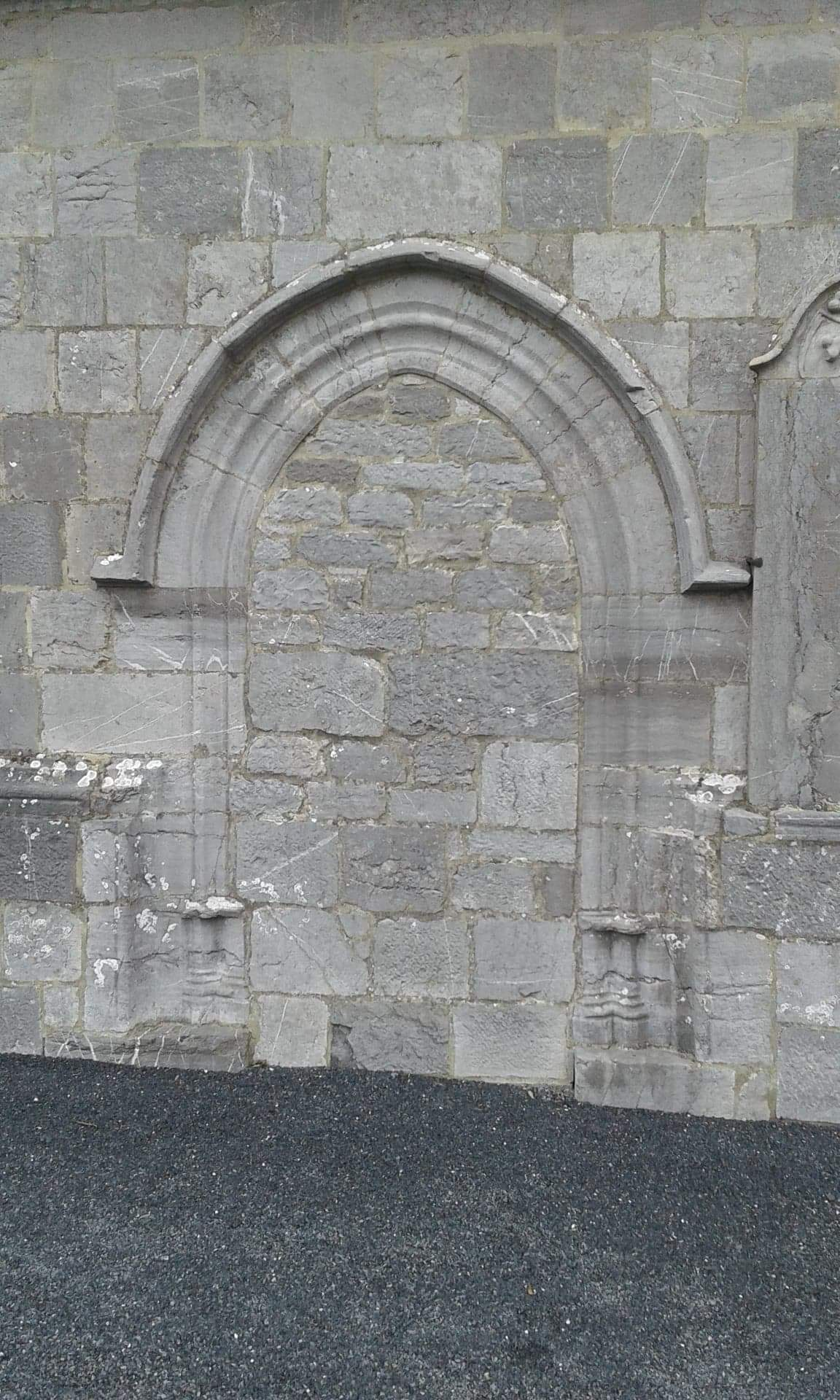 LEU004B-Porte-du-Paradis-