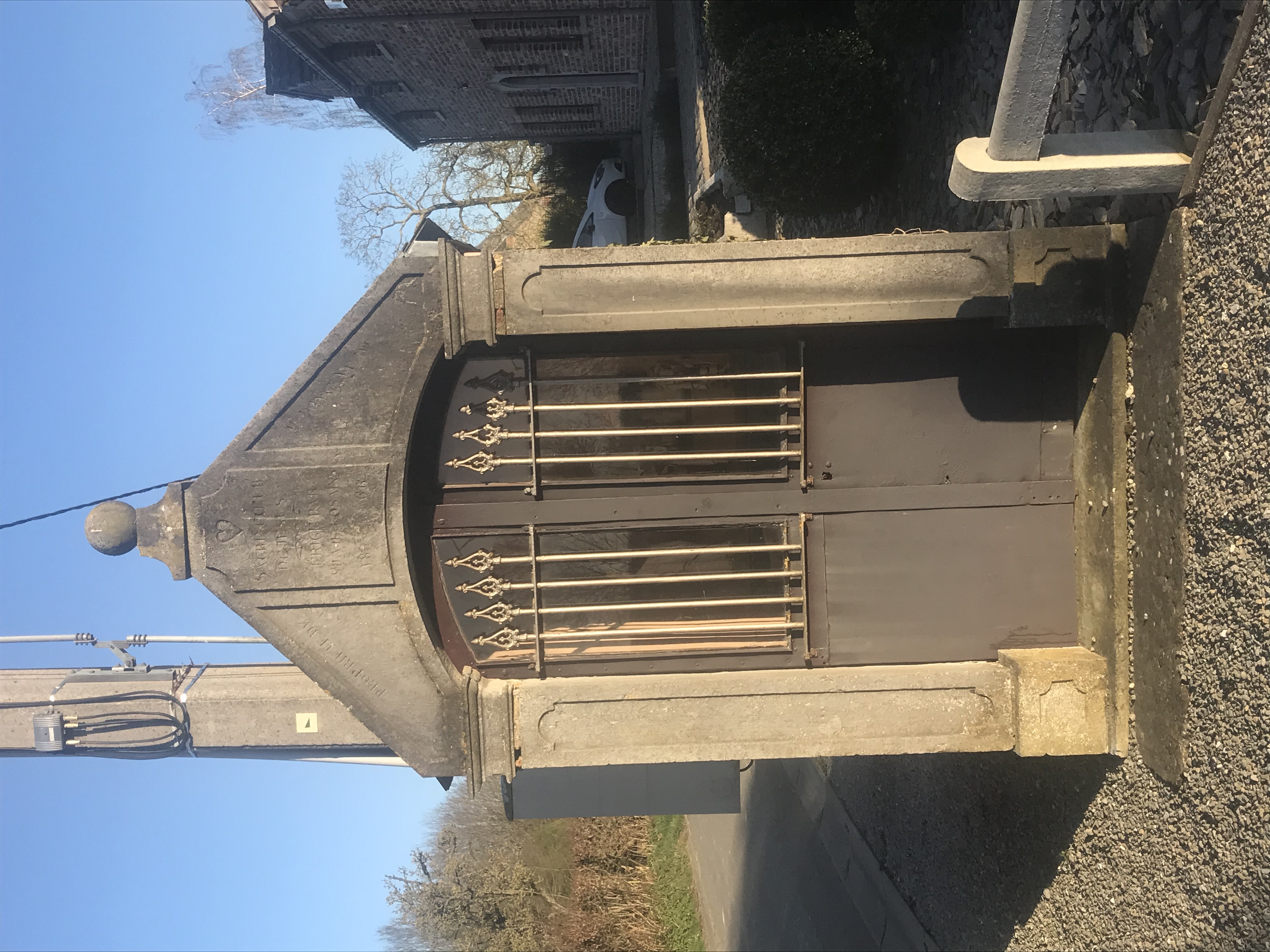 TH16a-Chapelle-Au-Sacre-Coeur-de-Jesus-Rue-du-Tombois