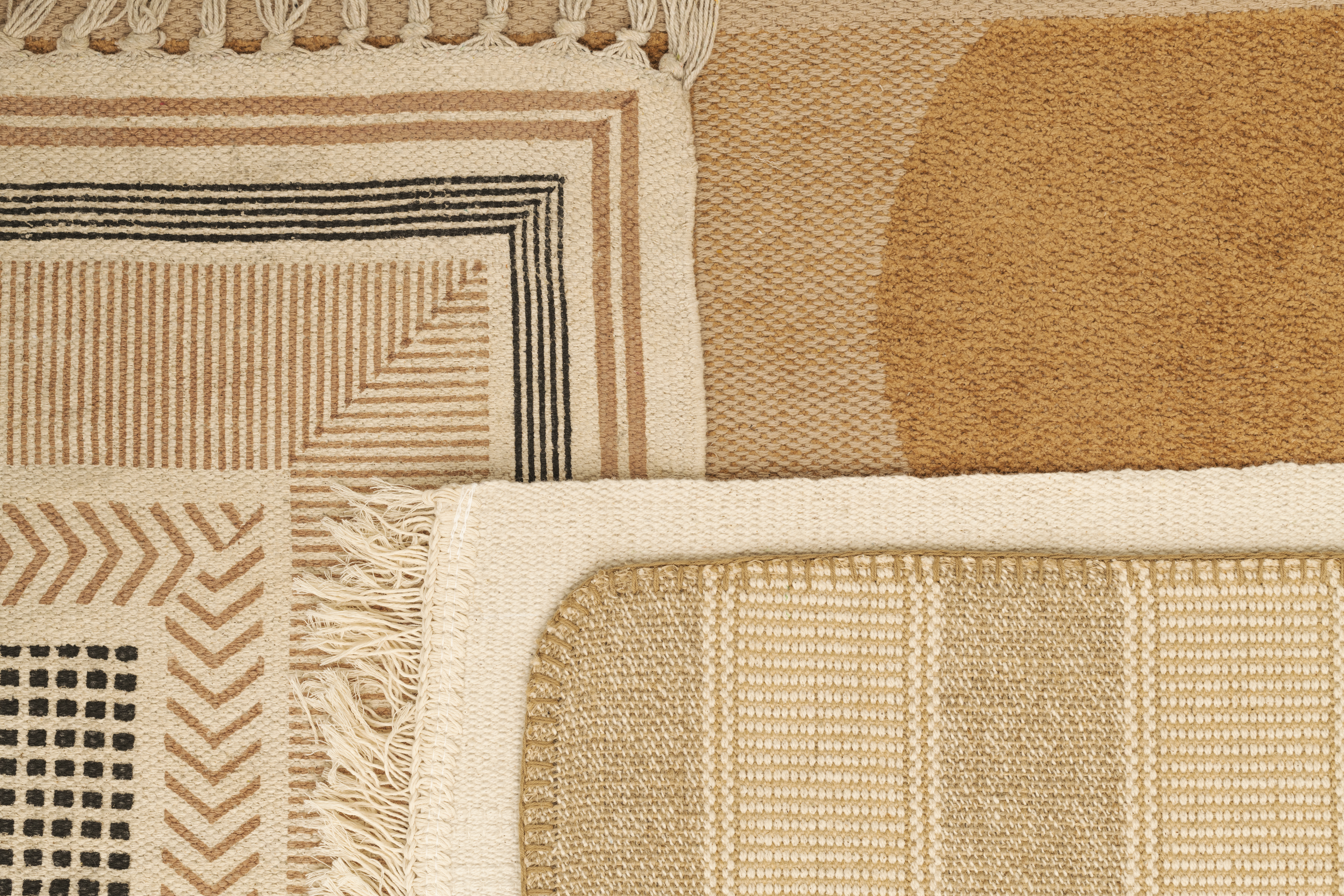Fond-textile-esthetique-motif-ethnique